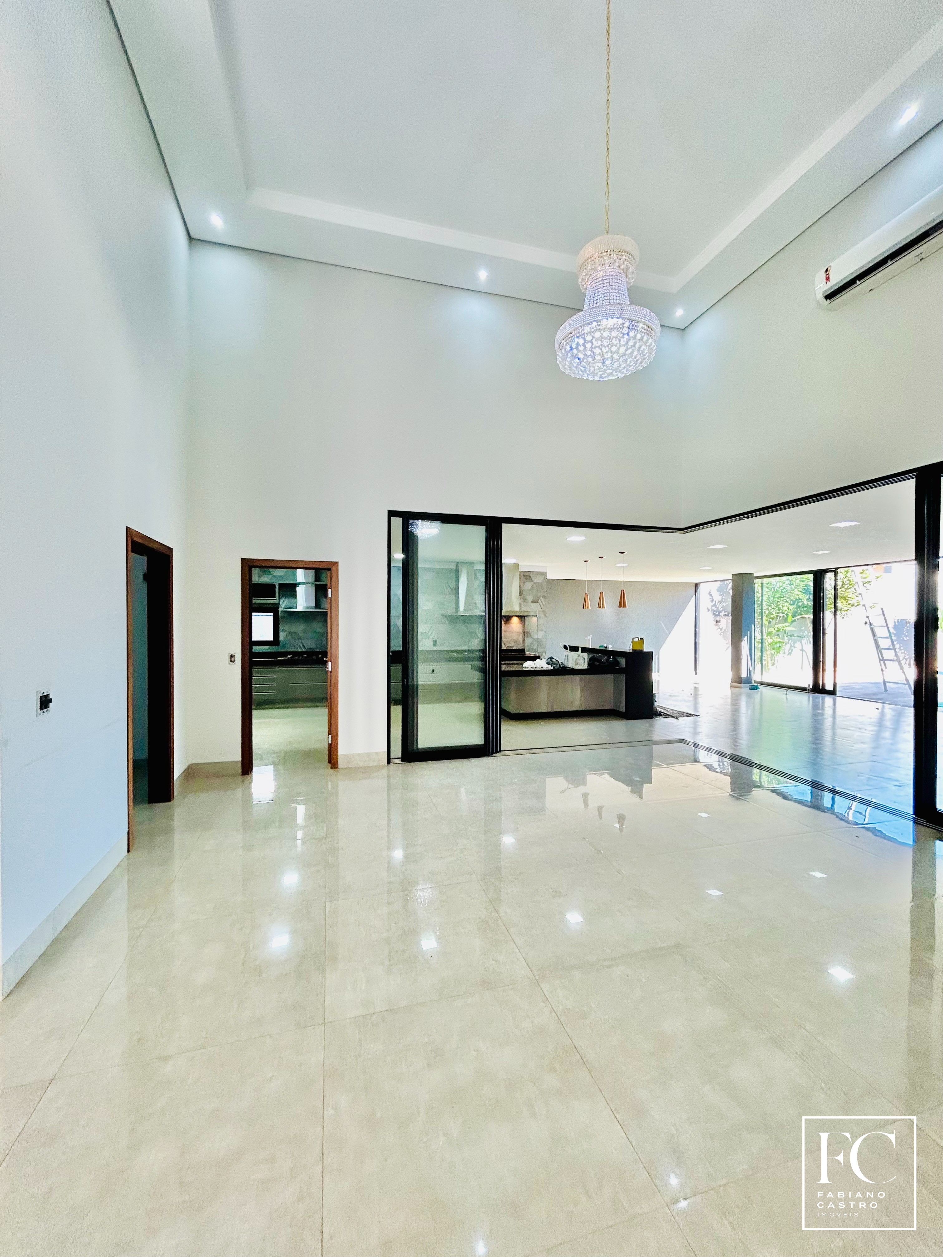 Casa de Condomínio com 4 quartos à venda — foto 8 de 29