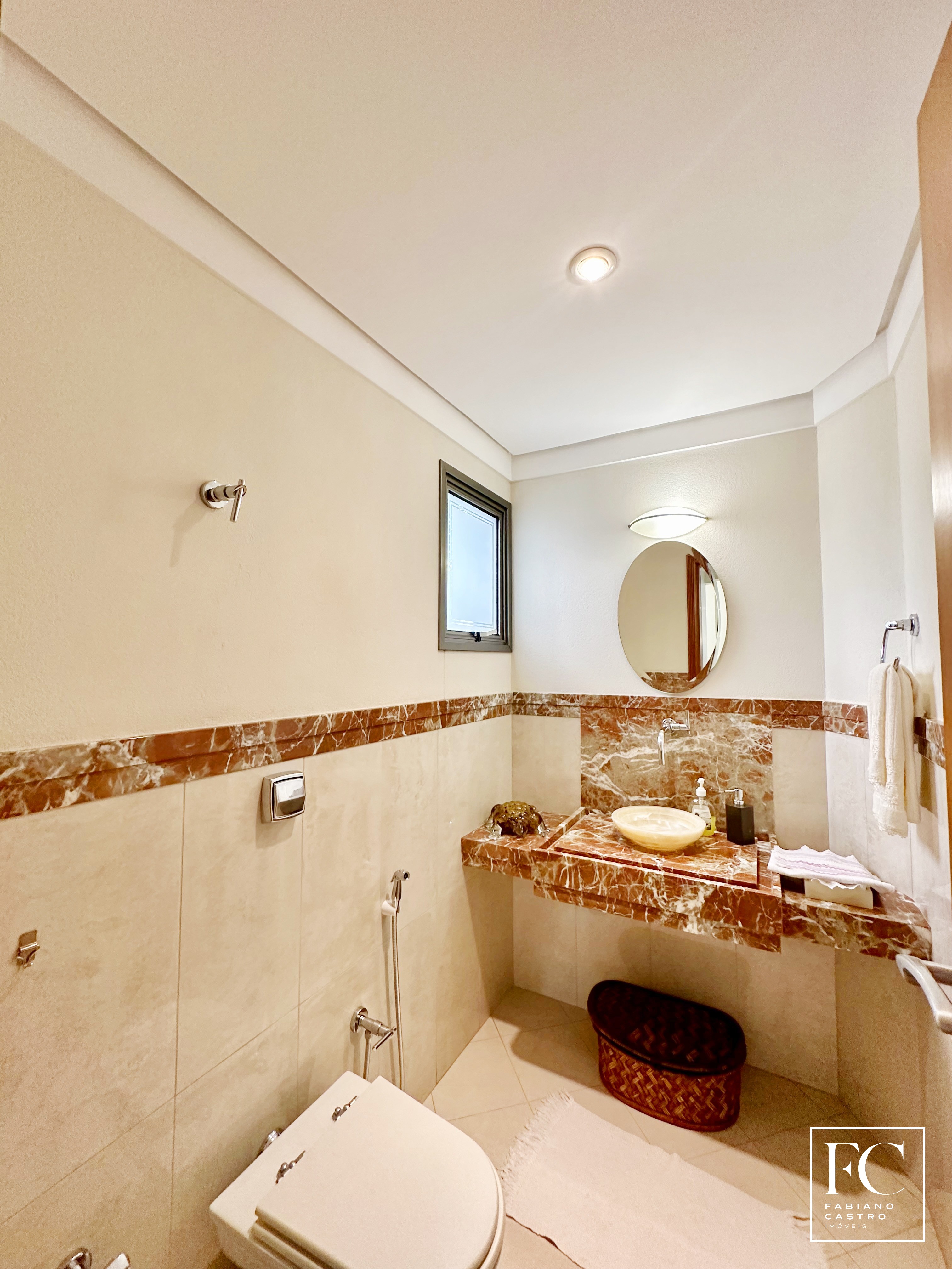 Casa de Condomínio com 4 quartos à venda — foto 8 de 36