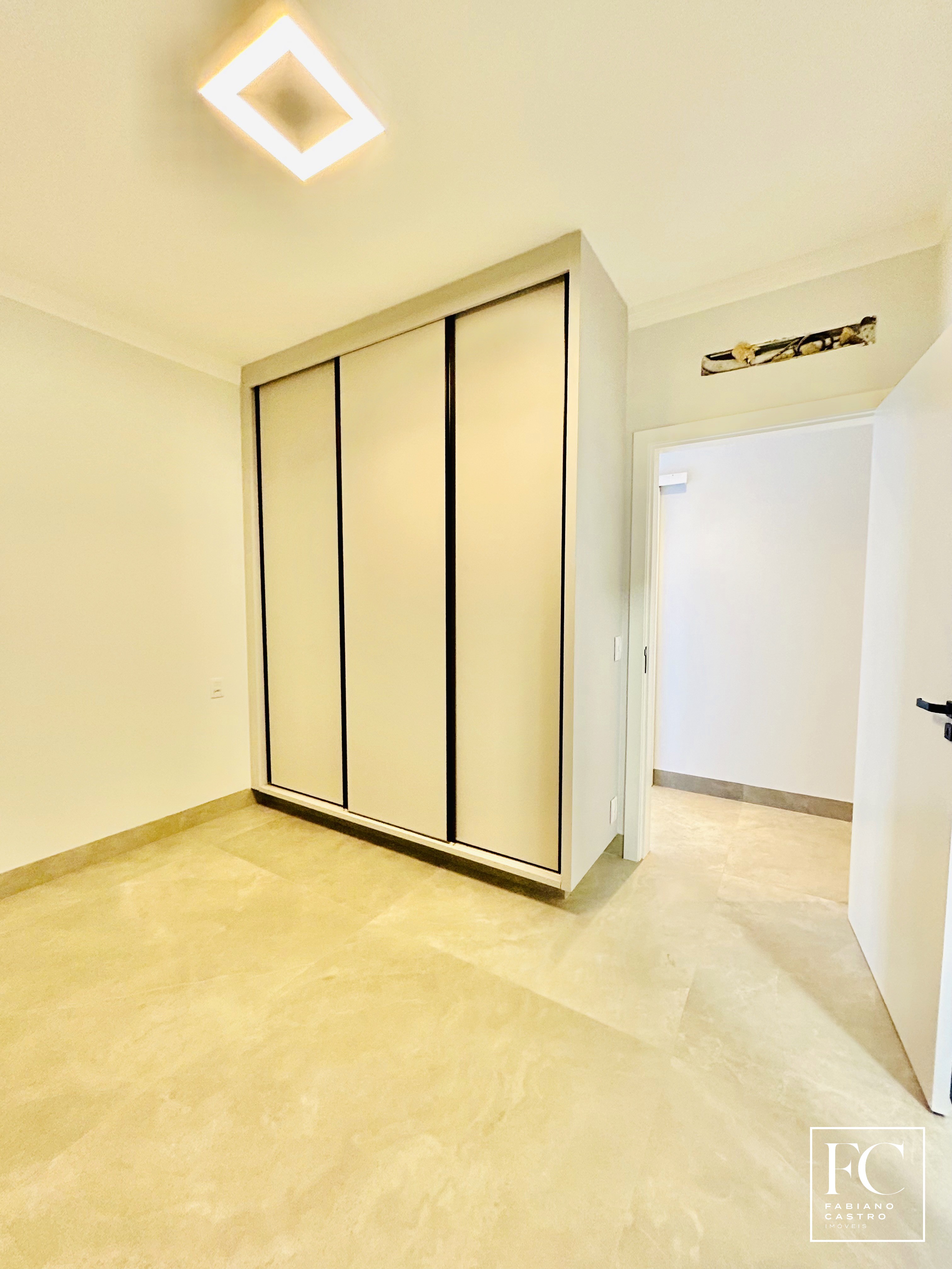 Casa de Condomínio com 4 quartos à venda — foto 32 de 47