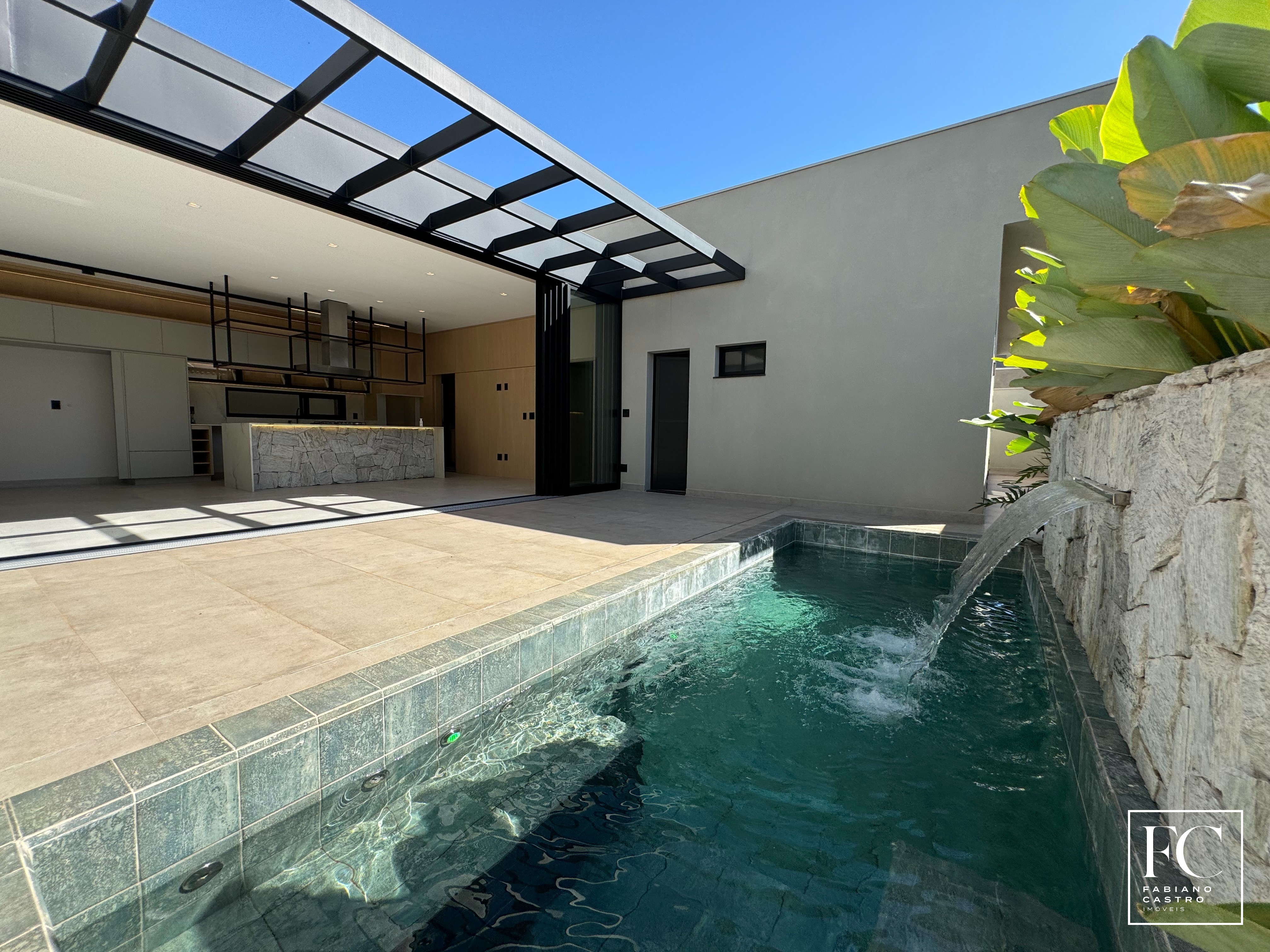 Casa de Condomínio com 3 quartos à venda — foto 23 de 35