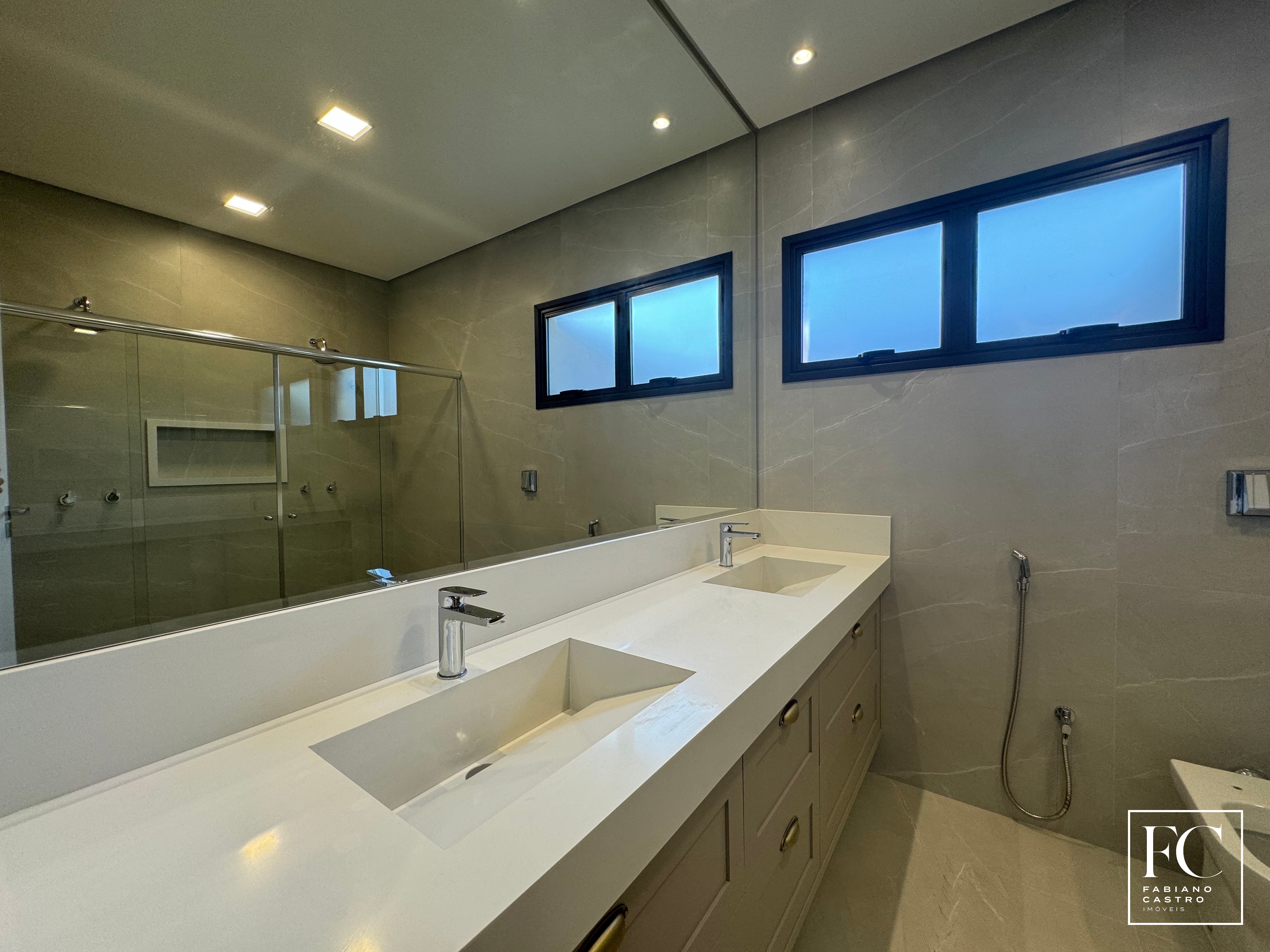 Casa de Condomínio com 3 quartos à venda — foto 45 de 47