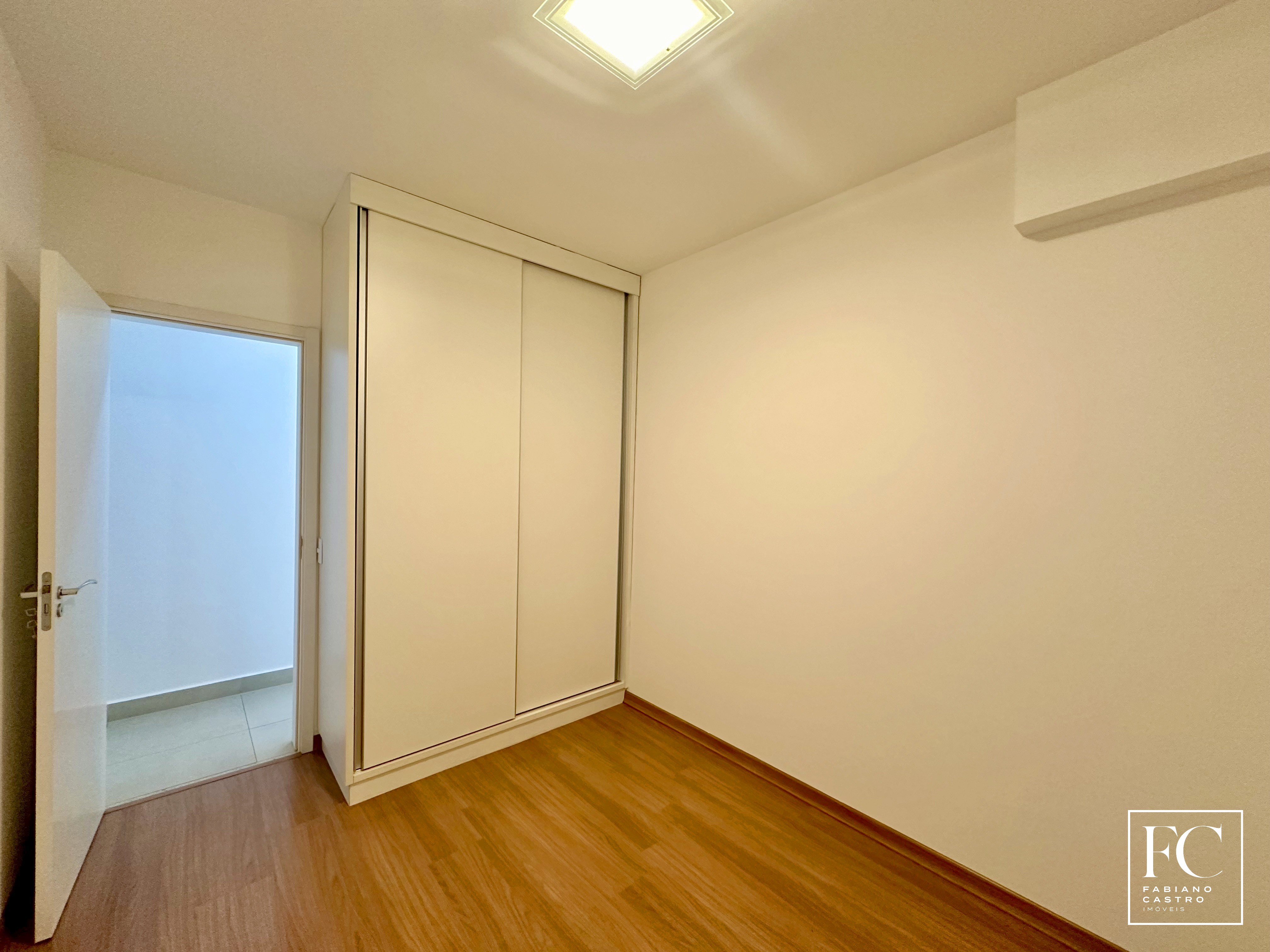 Apartamento com 2 quartos à venda, 64m² — foto 6 de 11