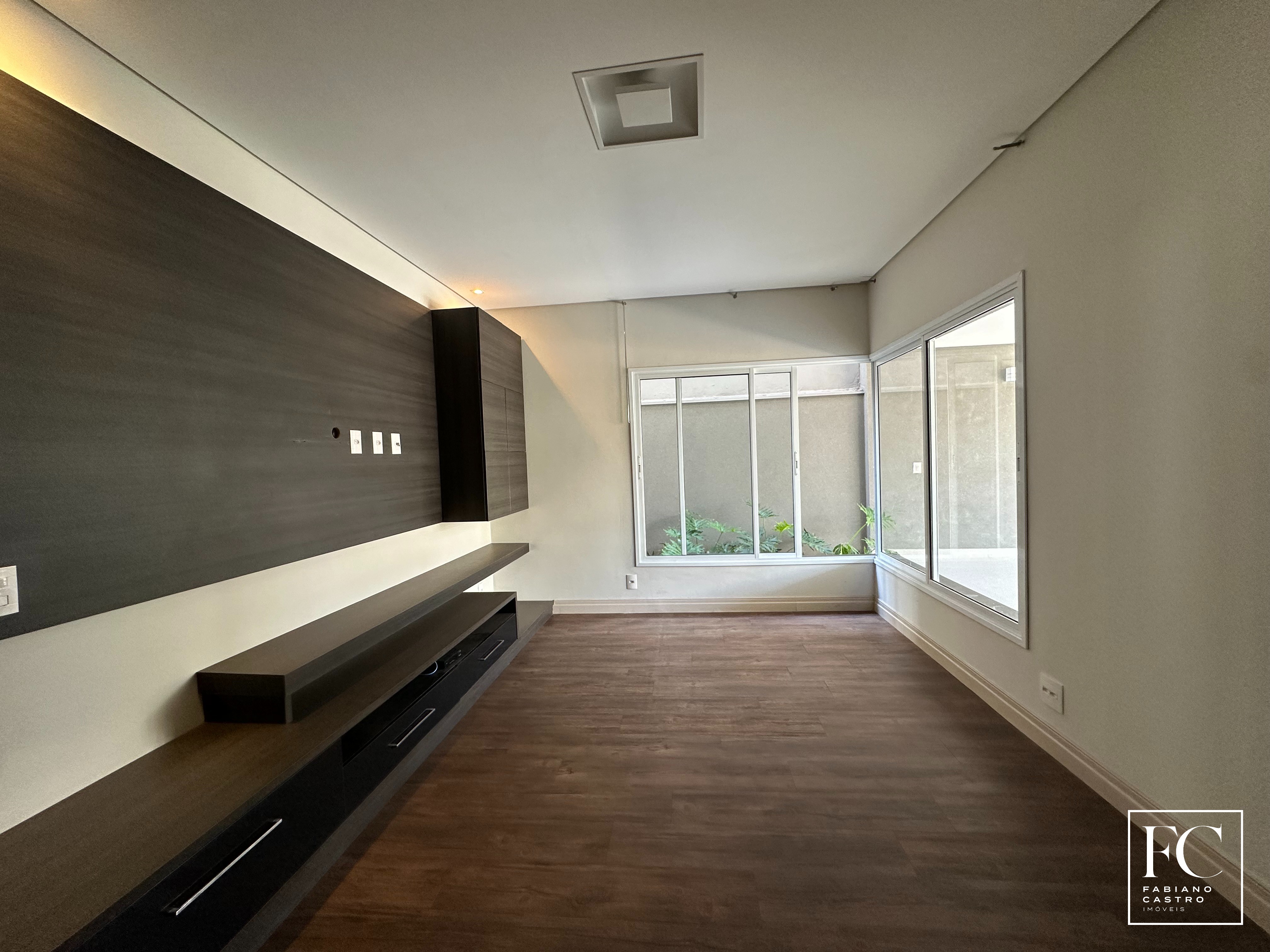 Casa de Condomínio com 4 quartos à venda — foto 22 de 44