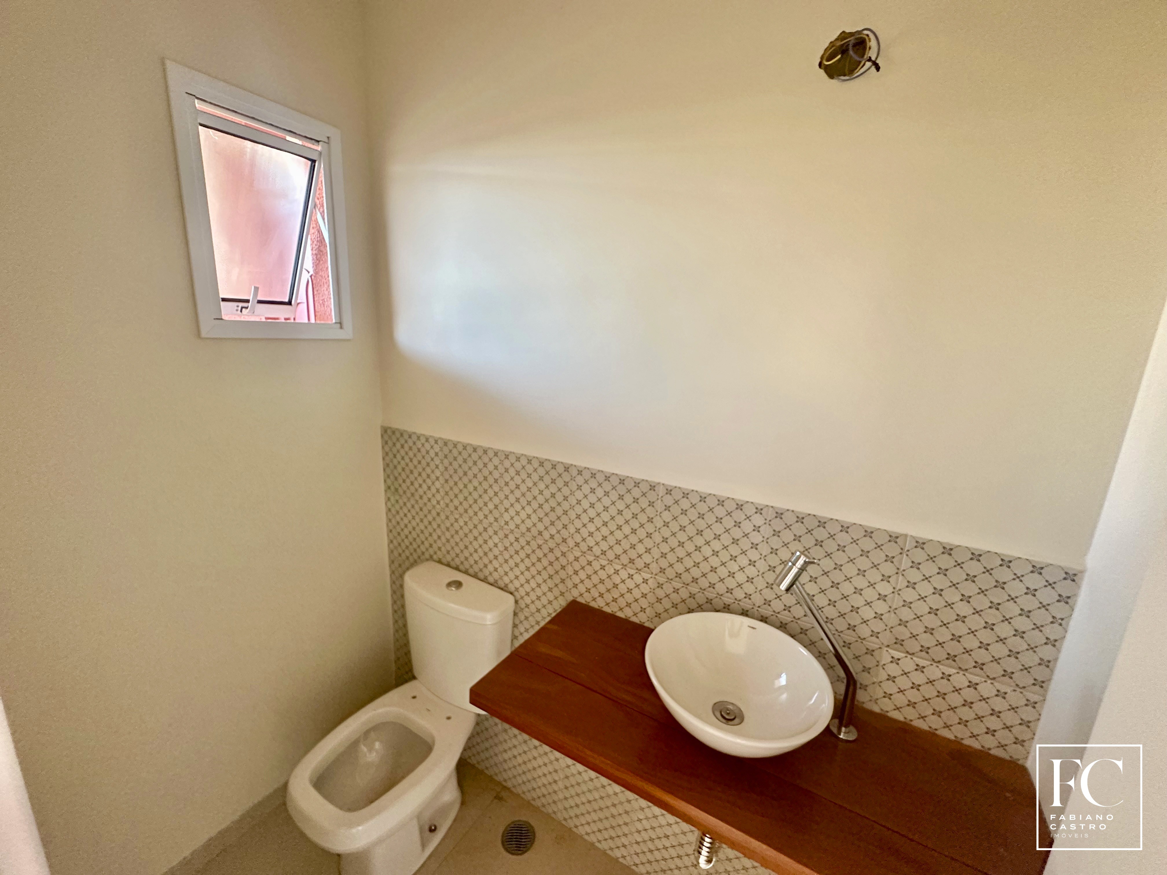 Casa de Condomínio com 3 quartos à venda — foto 3 de 16