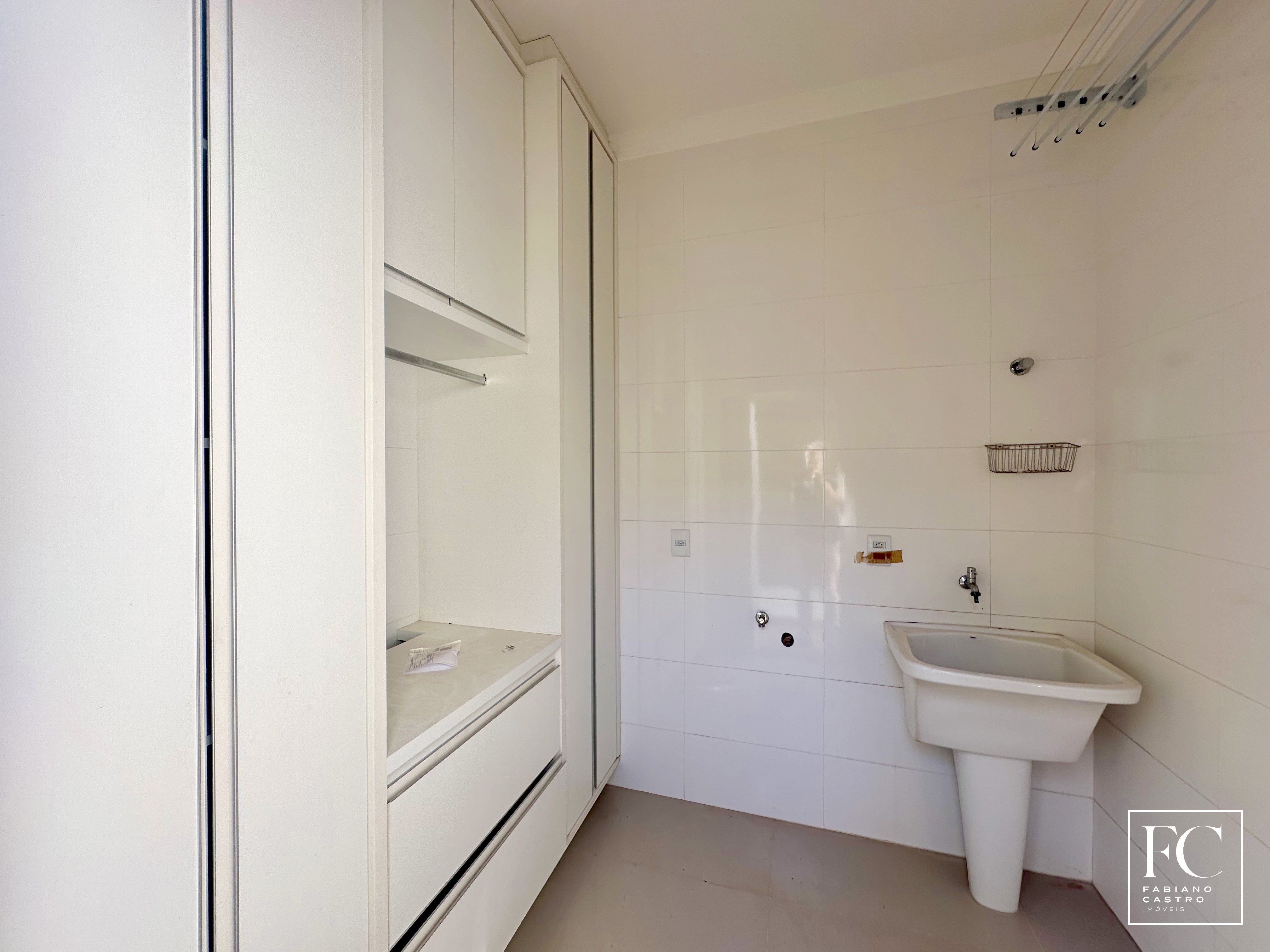 Casa de Condomínio com 3 quartos à venda — foto 10 de 20