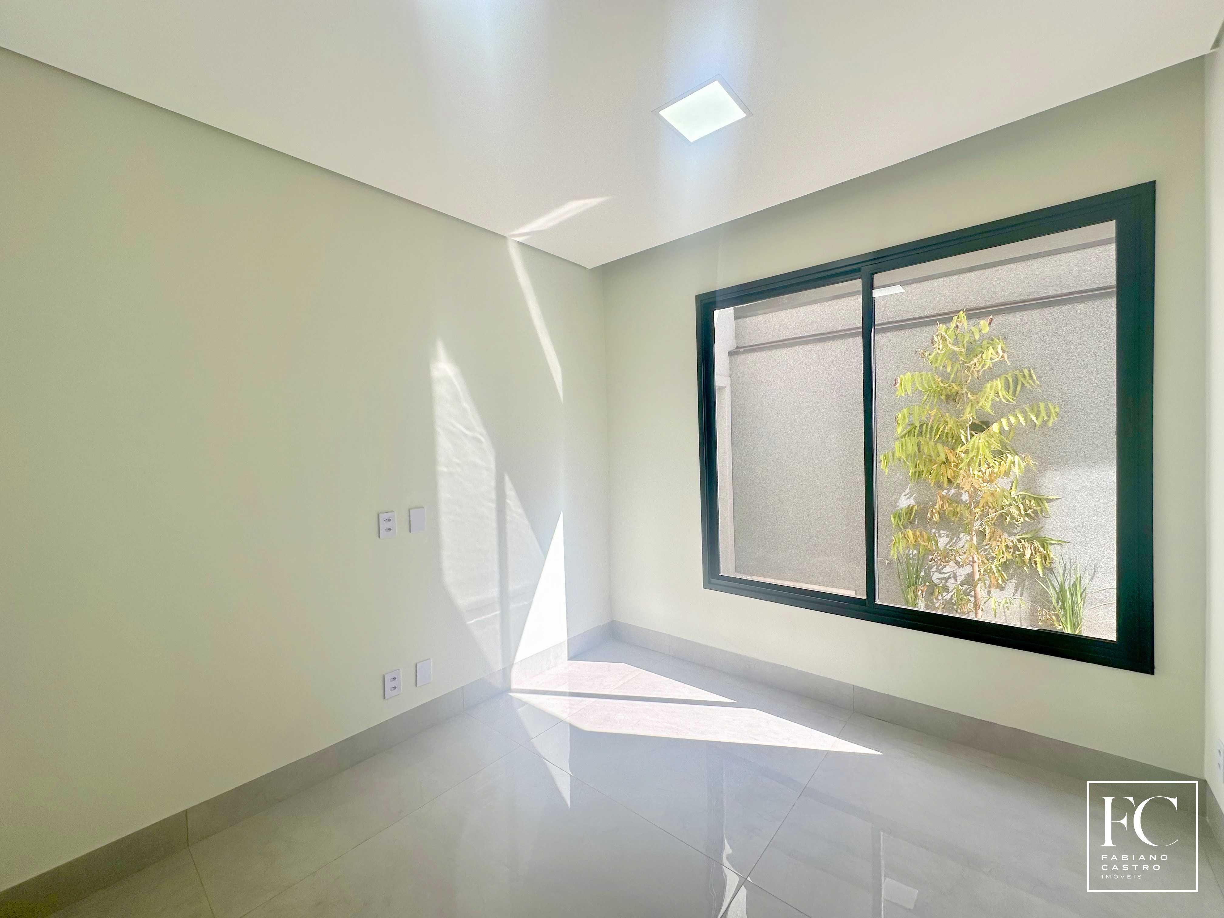 Casa de Condomínio com 3 quartos à venda — foto 6 de 21