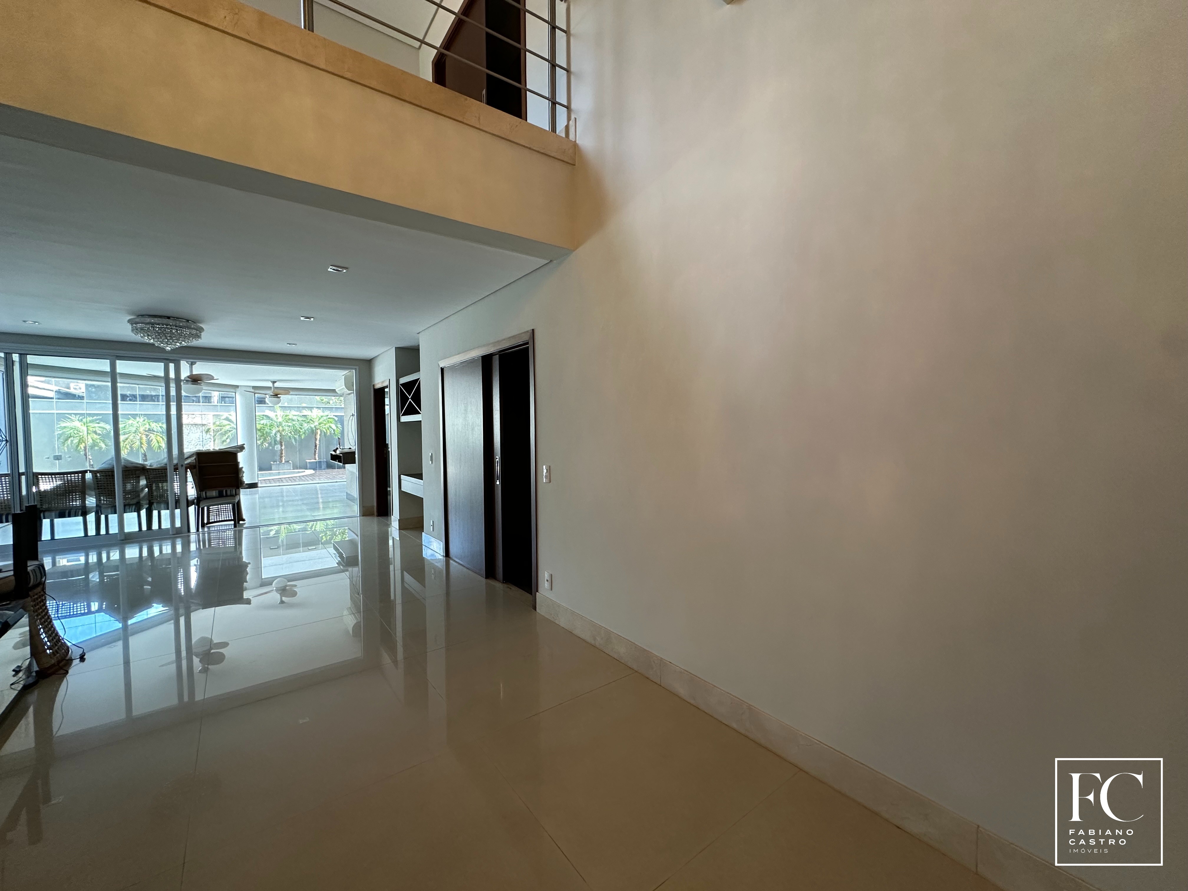 Casa de Condomínio com 4 quartos à venda — foto 7 de 44