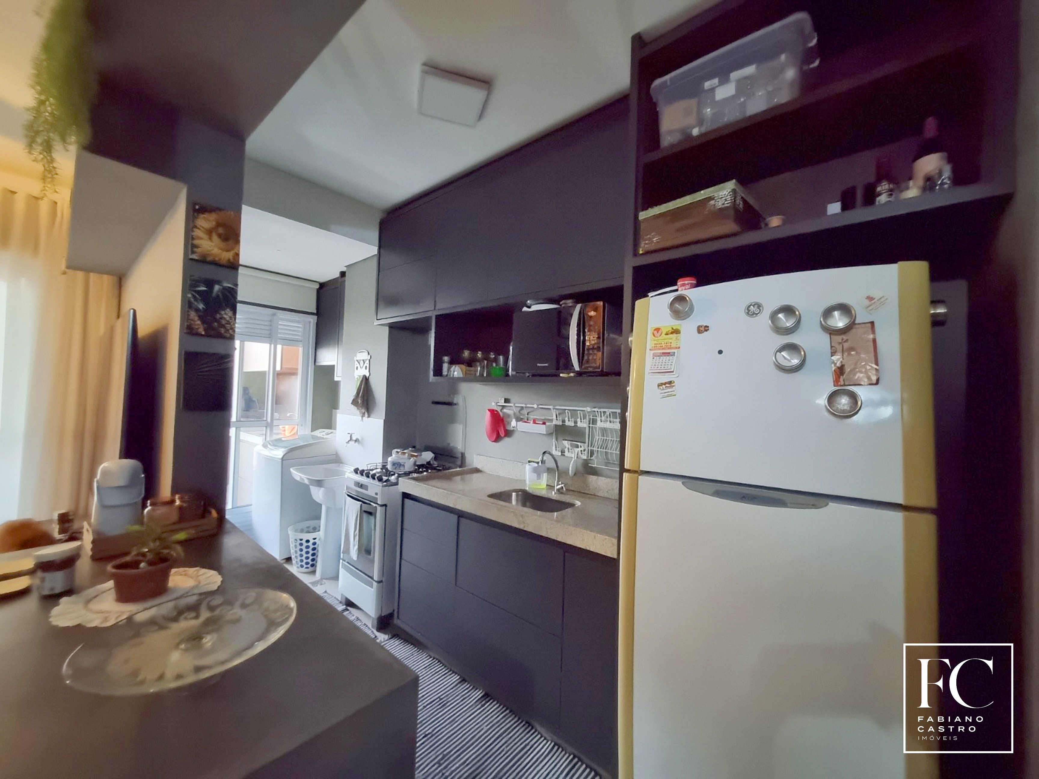 Apartamento com 3 quartos à venda, 77m² — foto 4 de 11