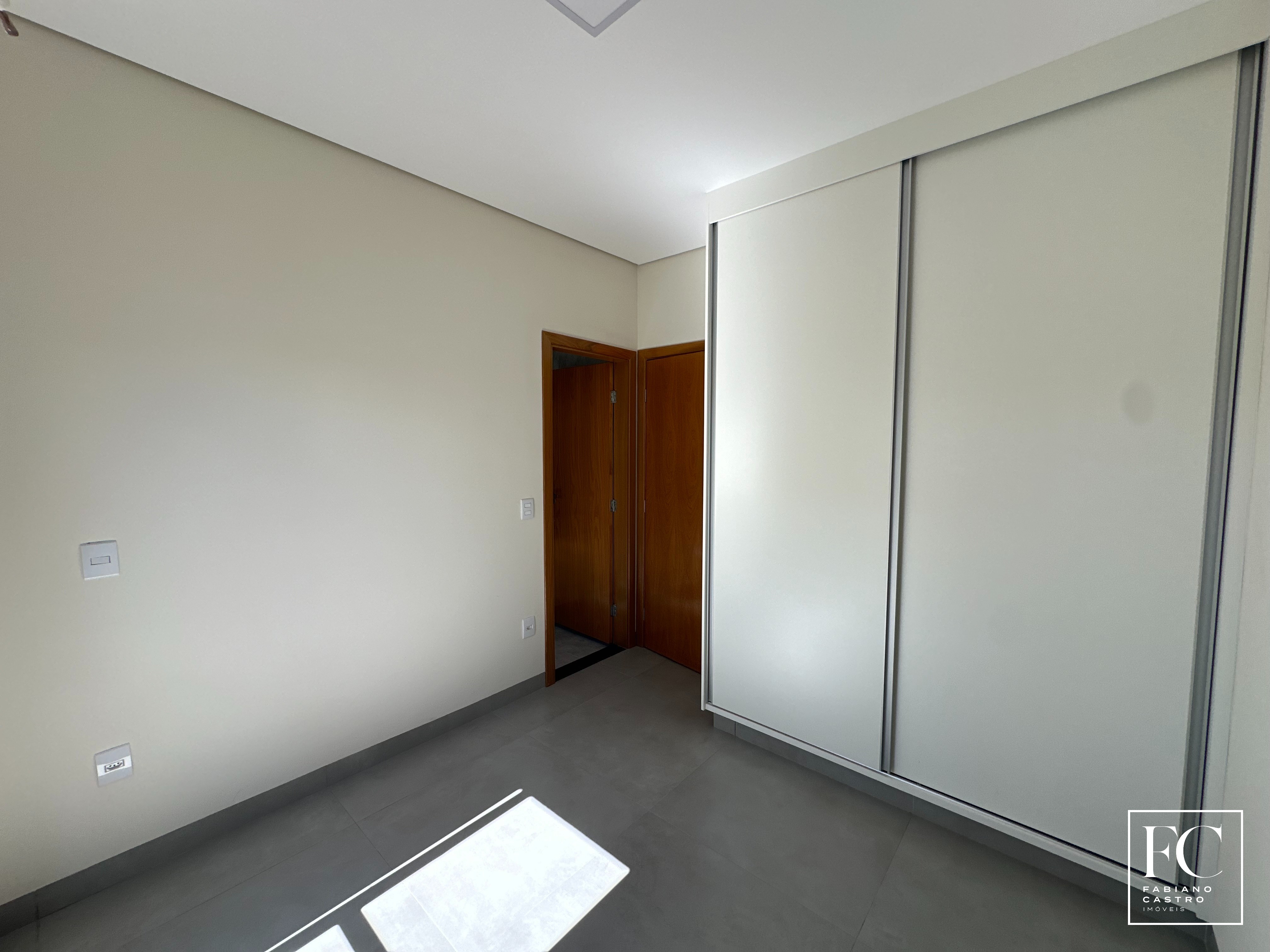 Casa de Condomínio com 3 quartos à venda — foto 20 de 23