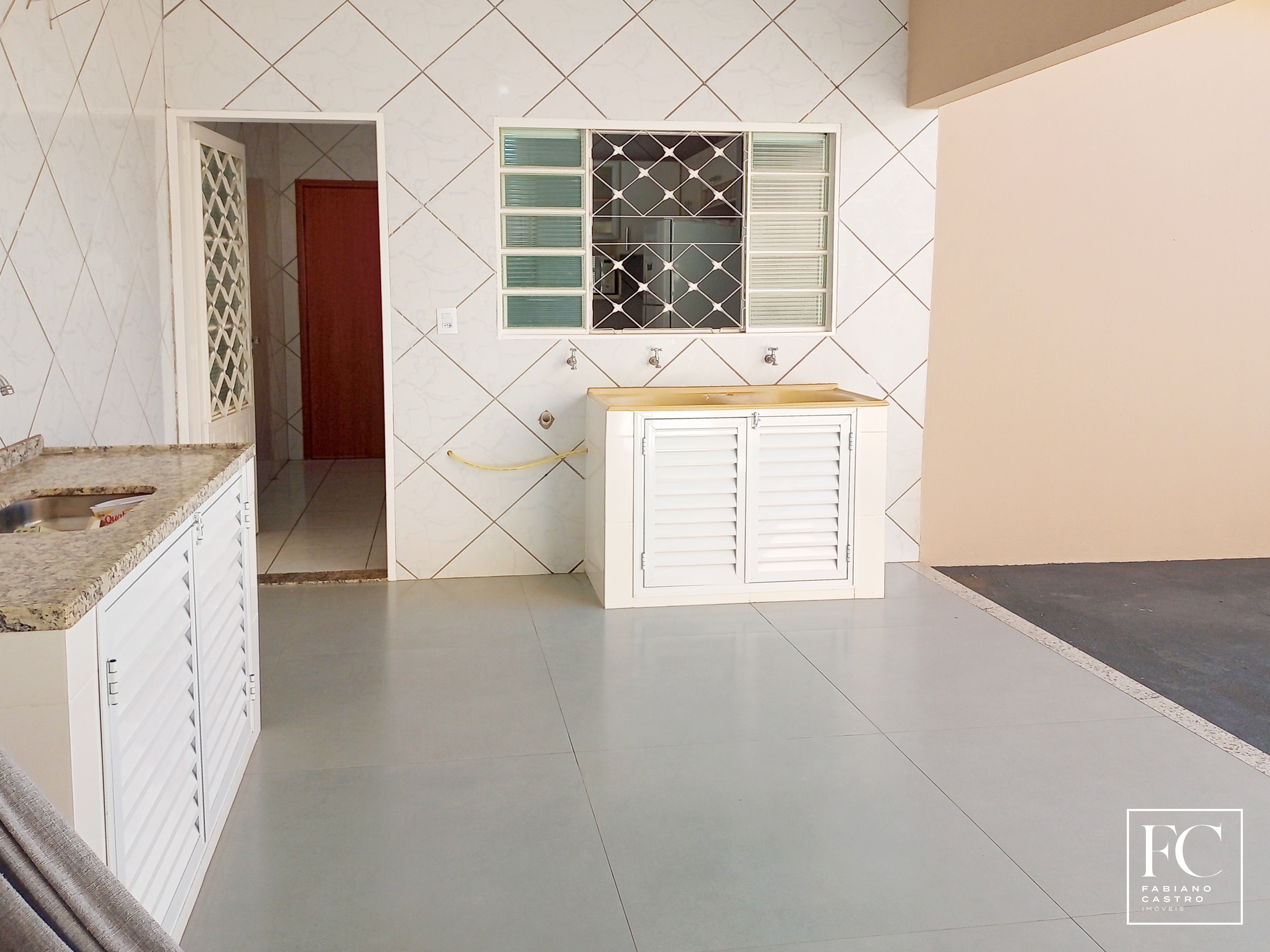 Casa com 3 quartos à venda — foto 37 de 46