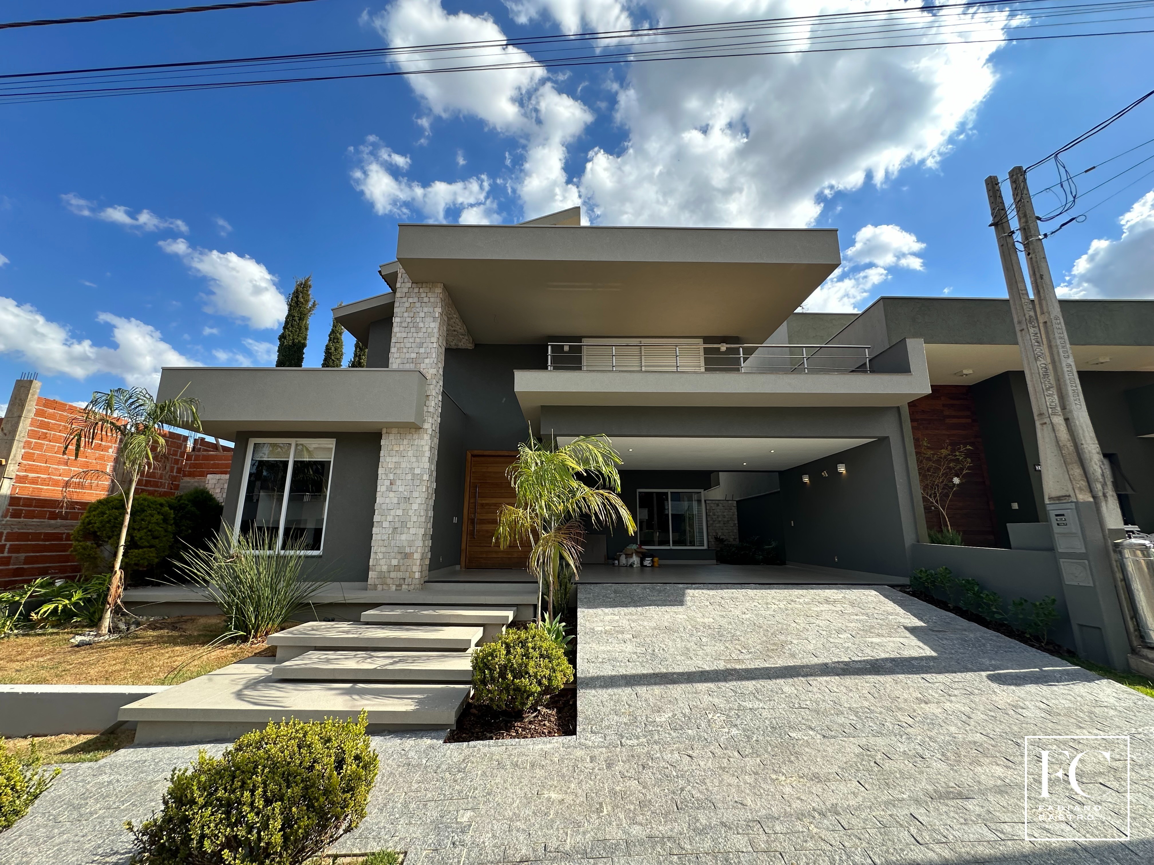 Casa de Condomínio com 4 quartos à venda — foto 4 de 44