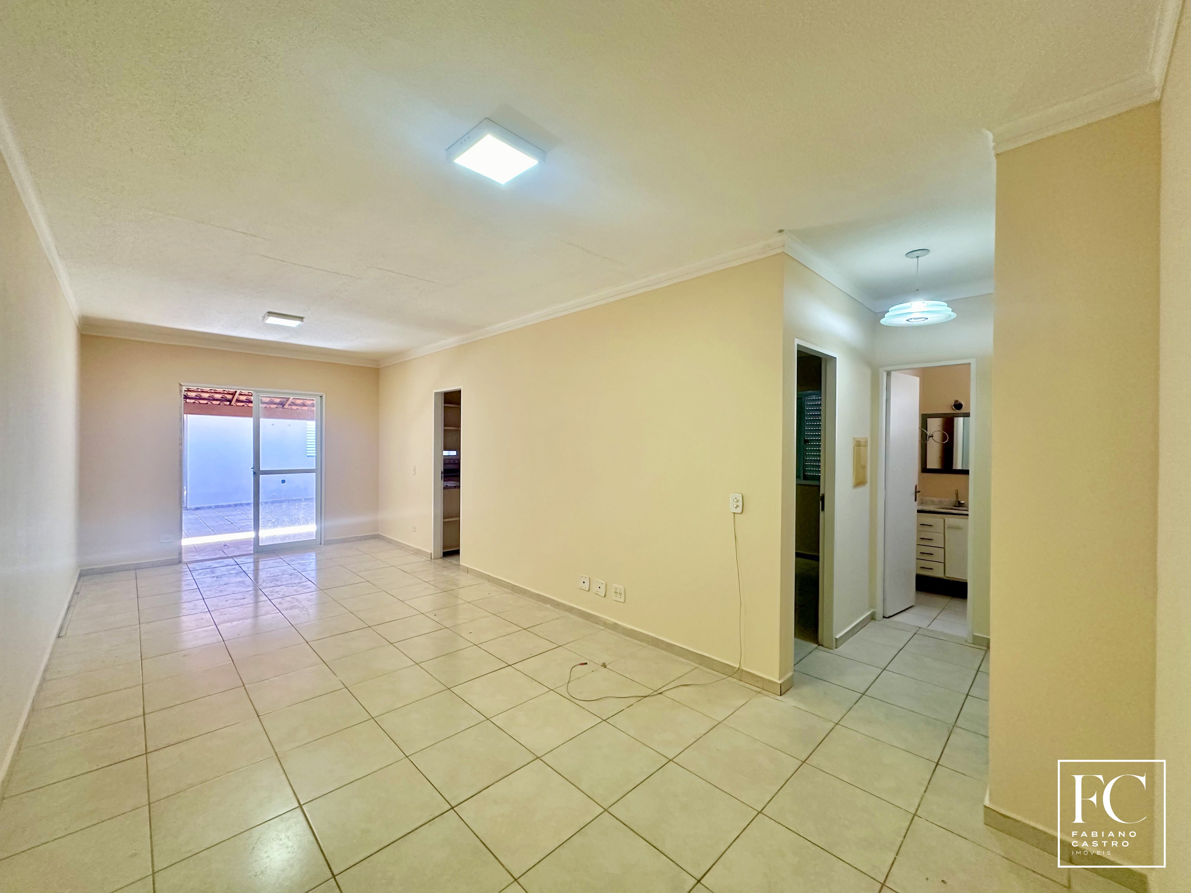 Casa de Condomínio com 3 quartos à venda — foto 3 de 21