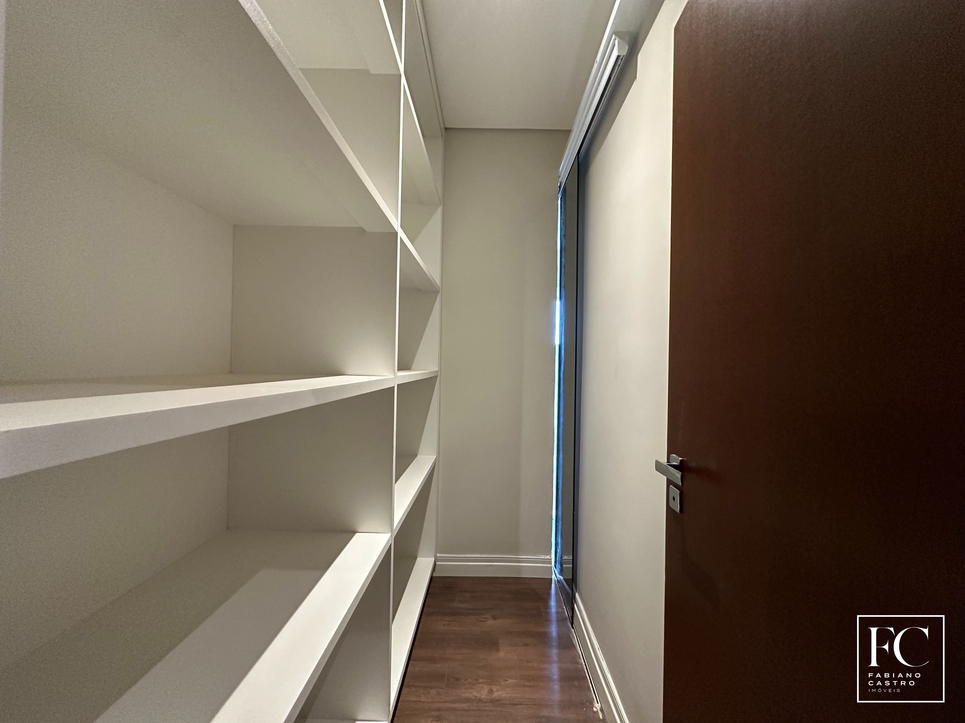 Casa de Condomínio com 4 quartos à venda — foto 35 de 44