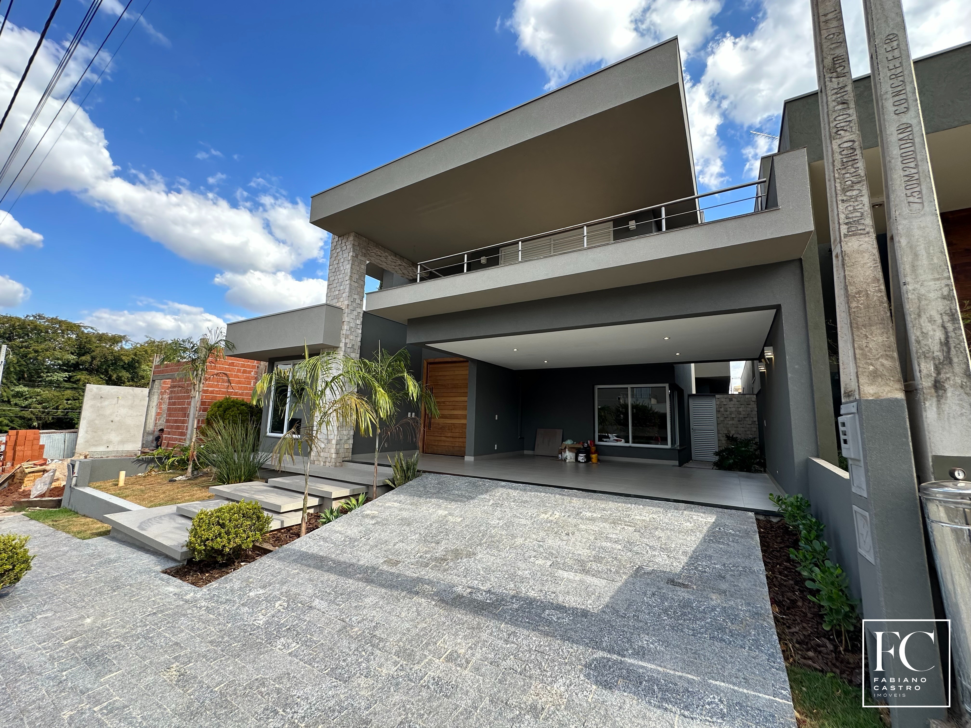 Casa de Condomínio com 4 quartos à venda — foto 3 de 44