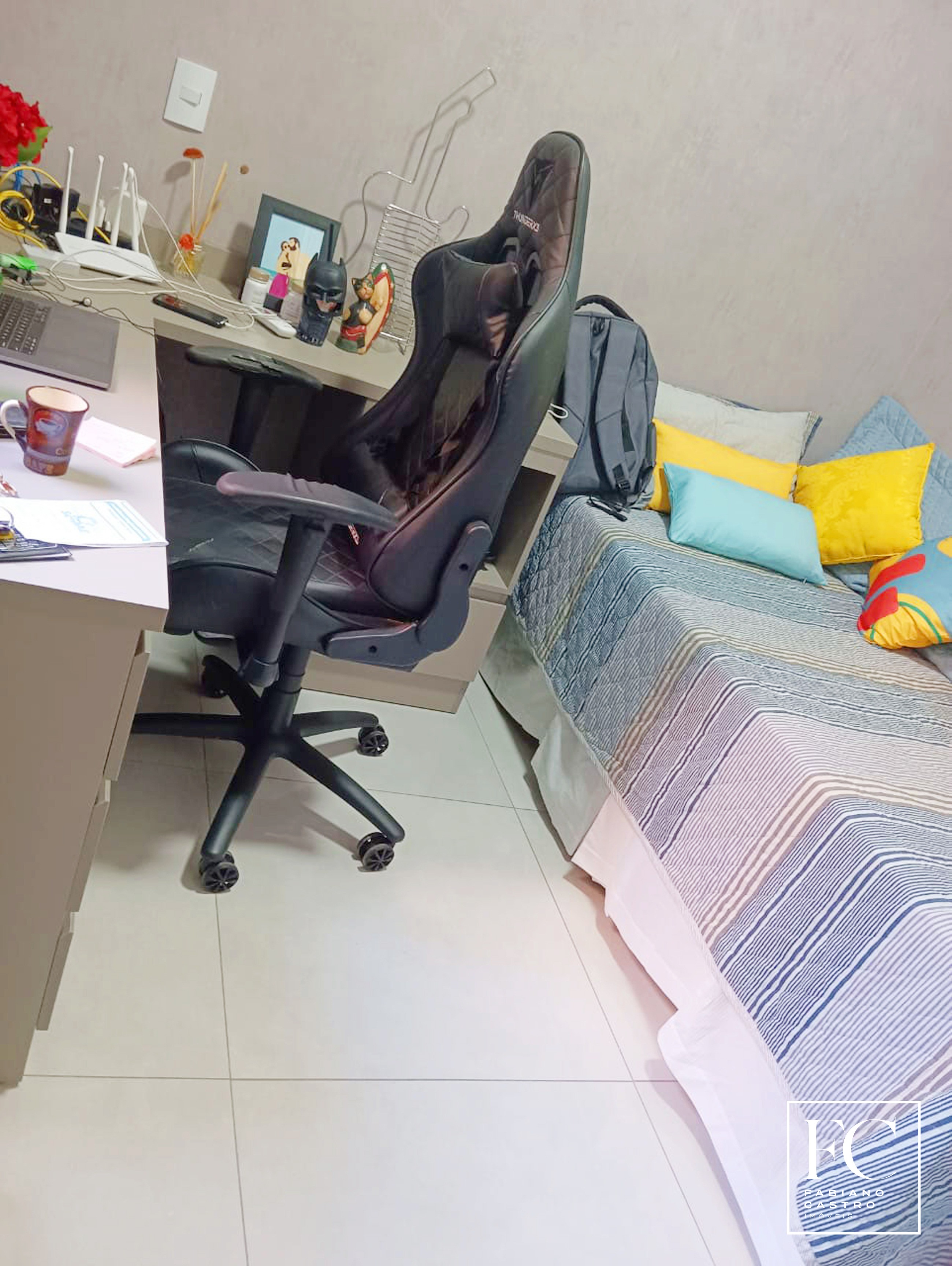 Casa de Condomínio com 3 quartos à venda — foto 10 de 19