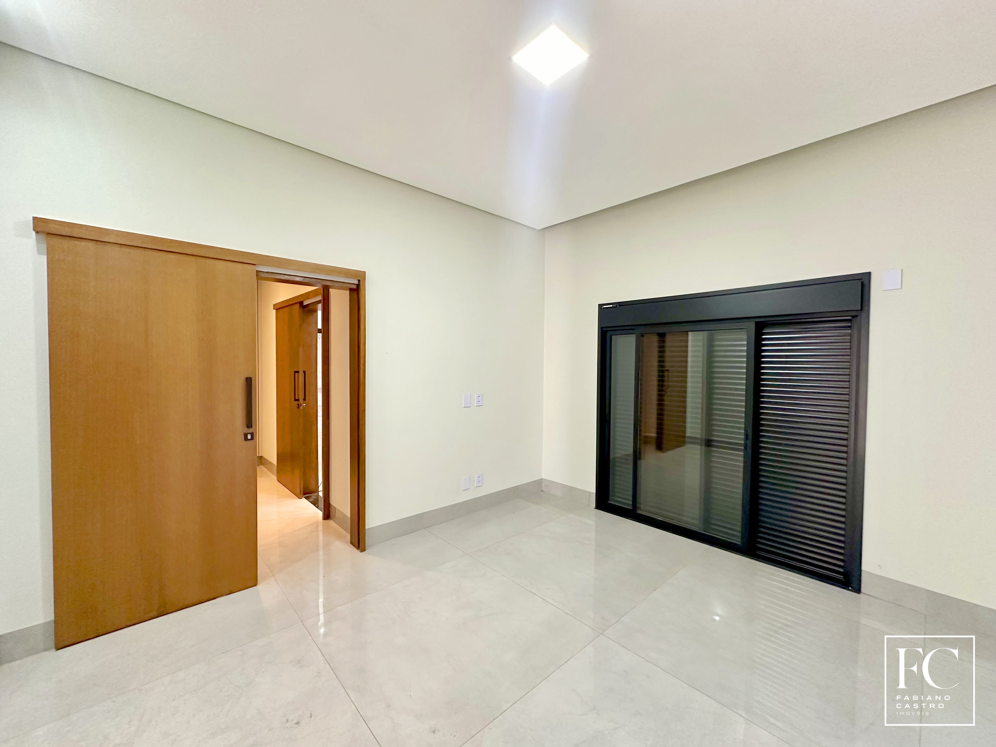 Casa de Condomínio com 3 quartos à venda — foto 7 de 21