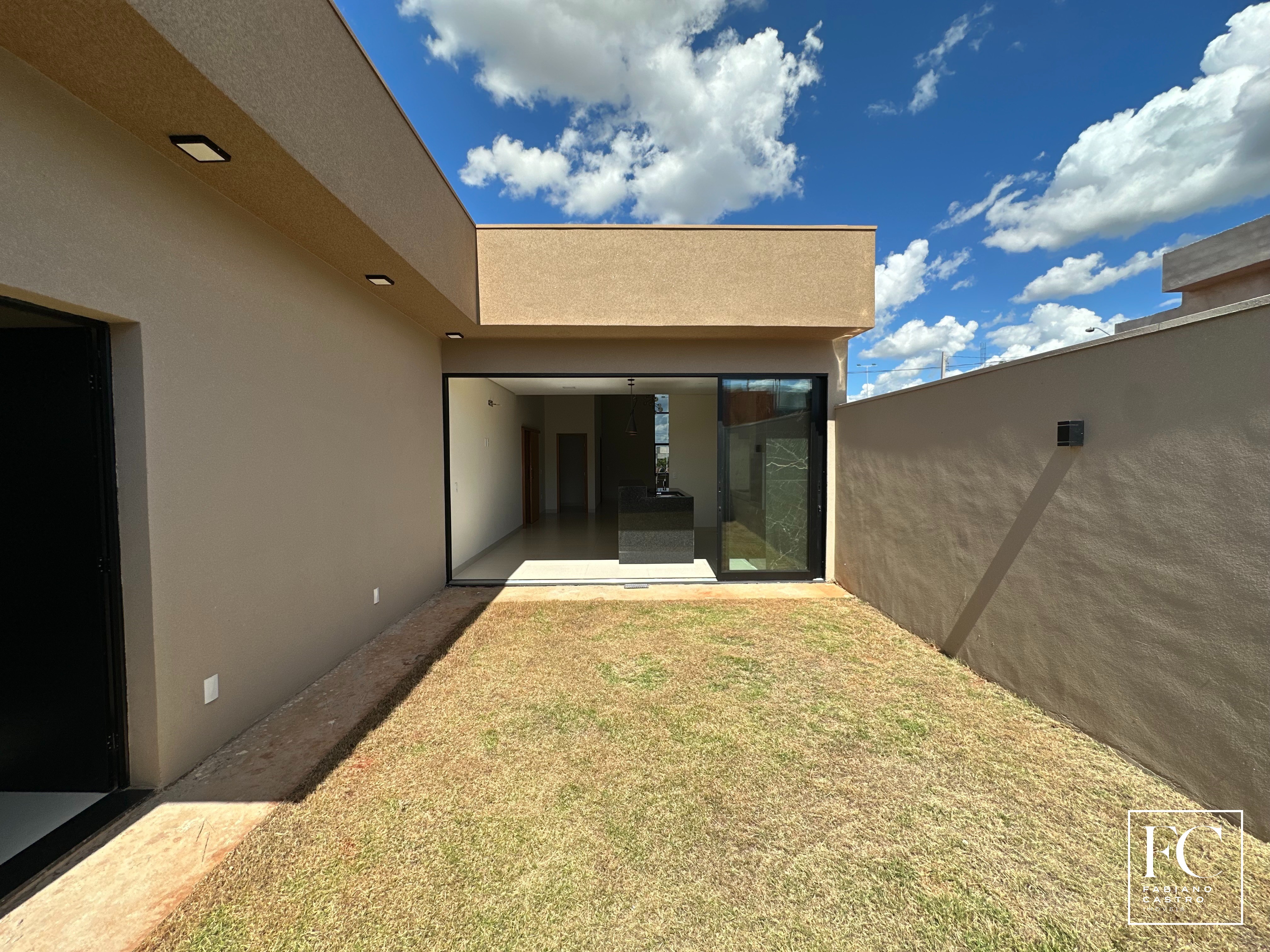 Casa de Condomínio com 3 quartos à venda — foto 10 de 18