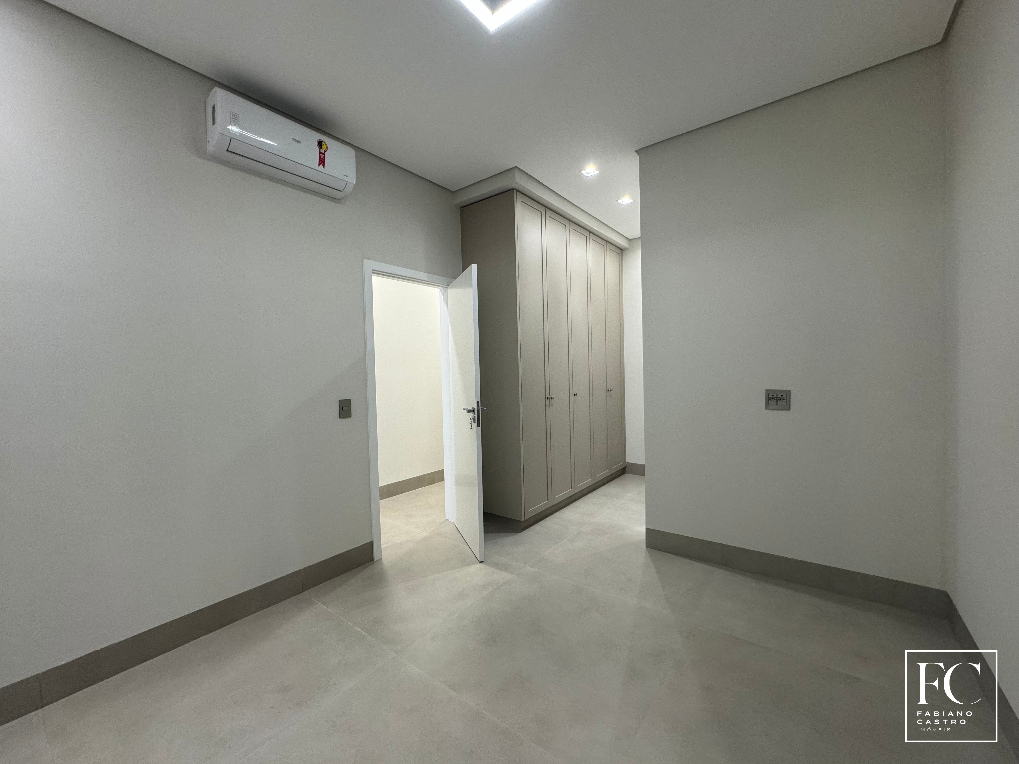 Casa de Condomínio com 3 quartos à venda — foto 35 de 47