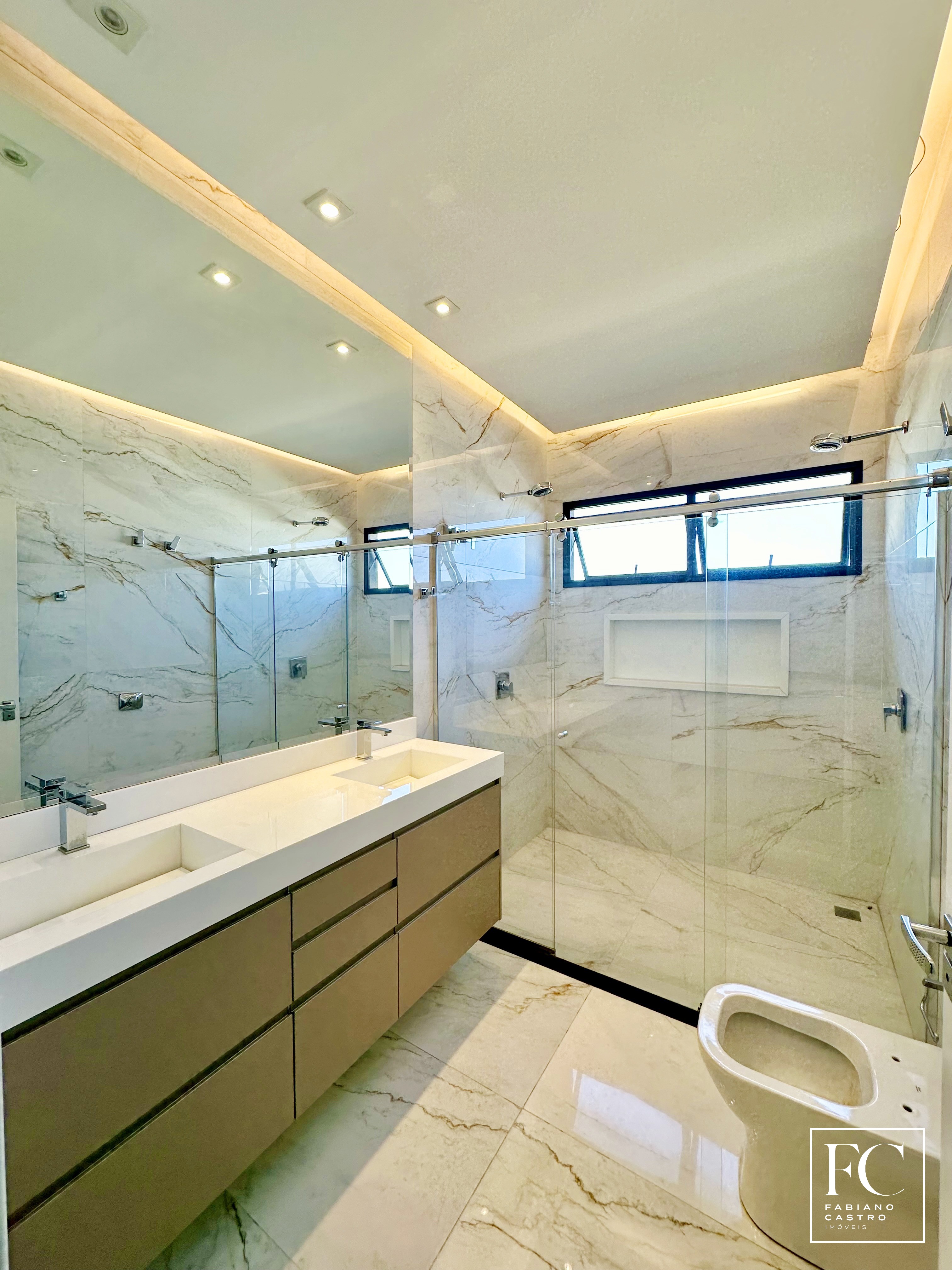 Casa de Condomínio com 3 quartos à venda — foto 18 de 28
