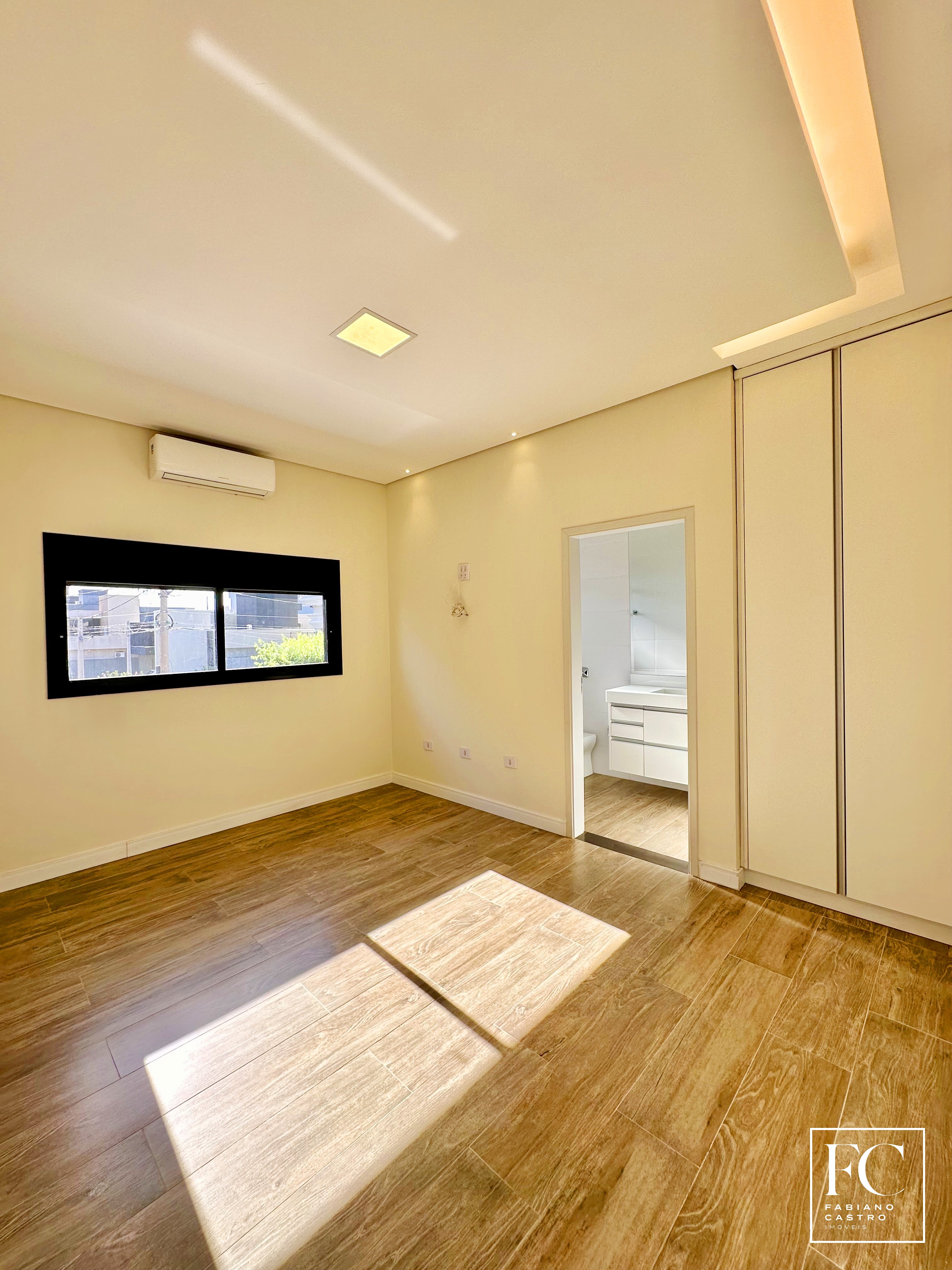 Casa de Condomínio com 3 quartos à venda — foto 26 de 28