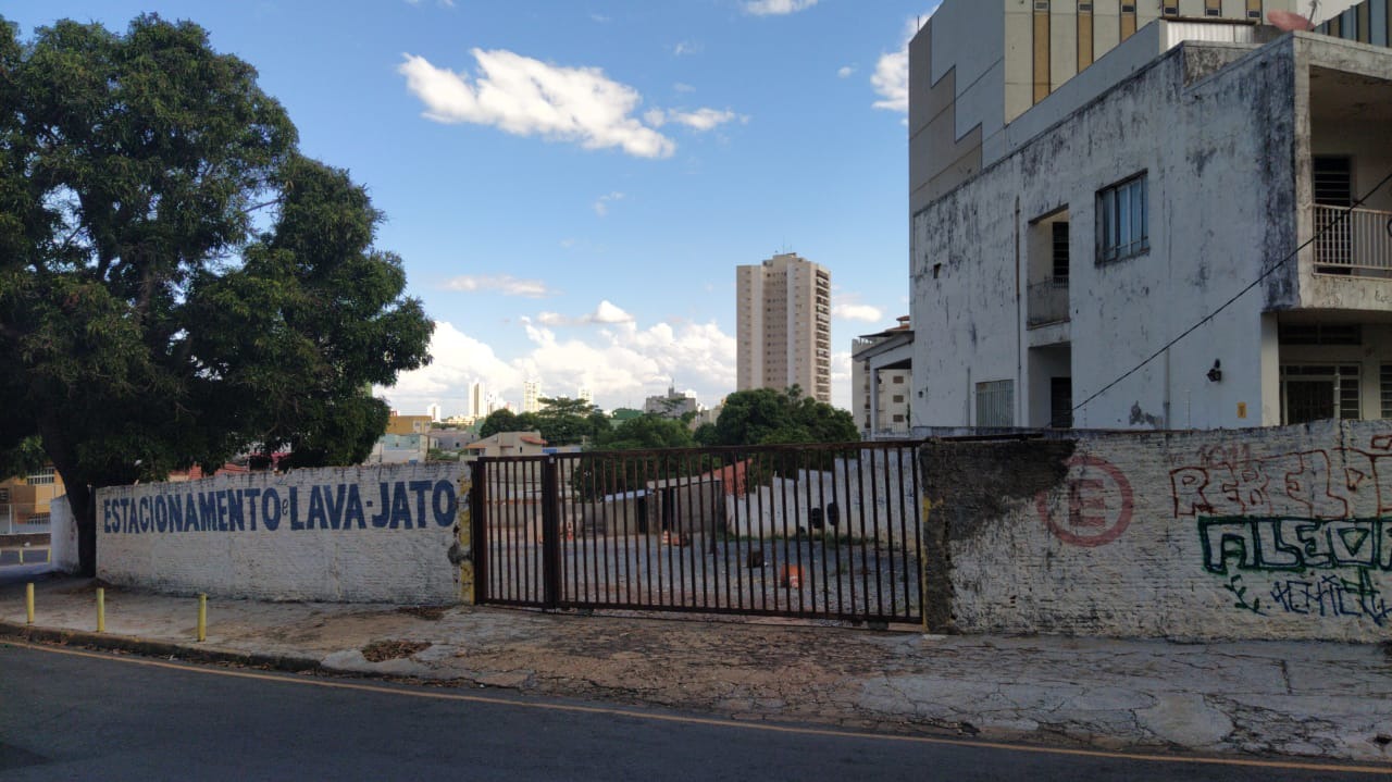 Loteamento e Condomínio, 1215 m² - Foto 2