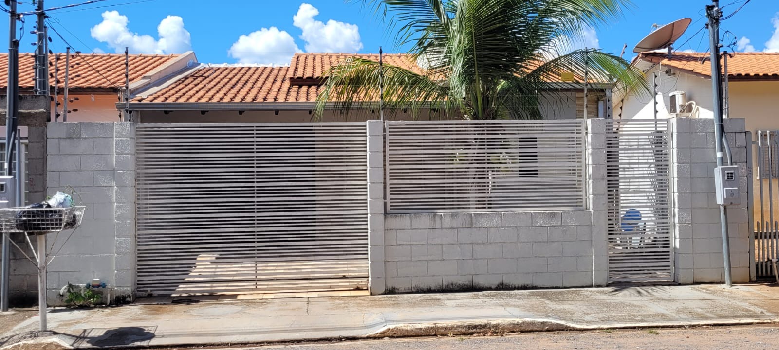 Casa, 2 quartos, 102 m² - Foto 1