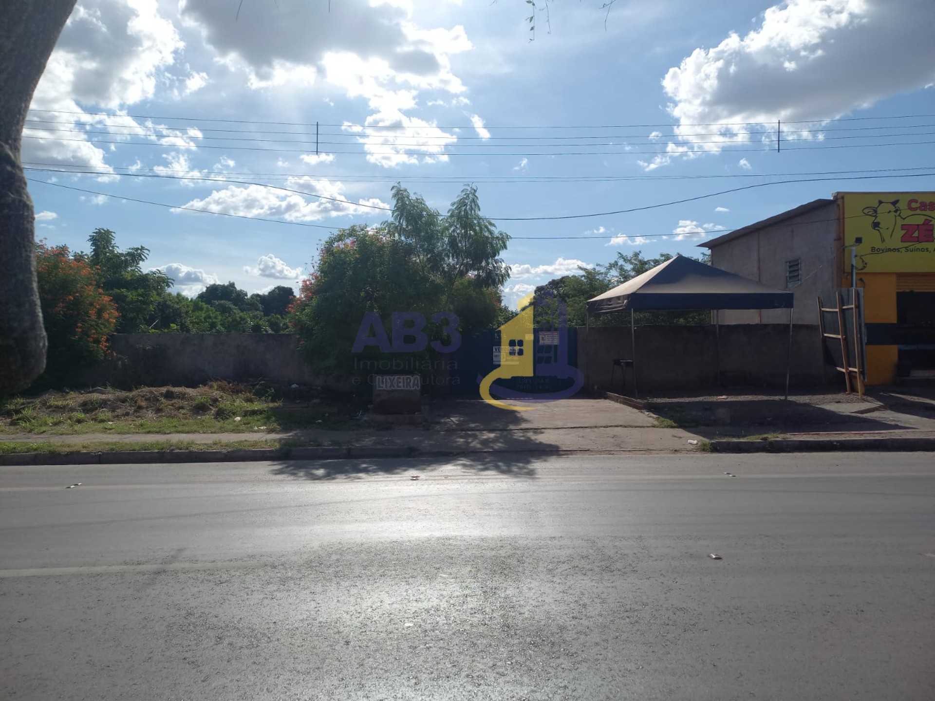 Loteamento e Condomínio - Foto 1