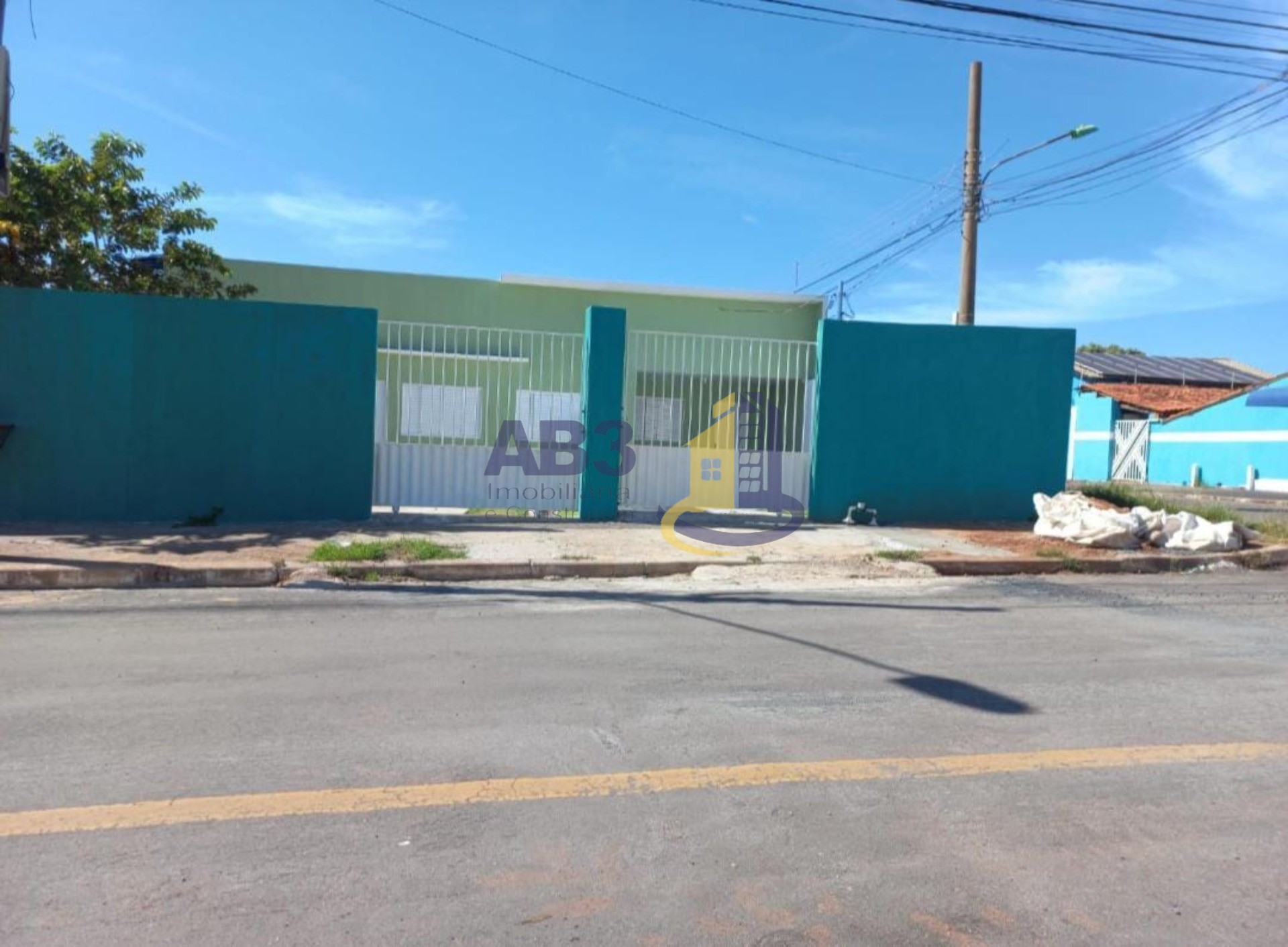 Casa, 2 quartos, 145 m² - Foto 1