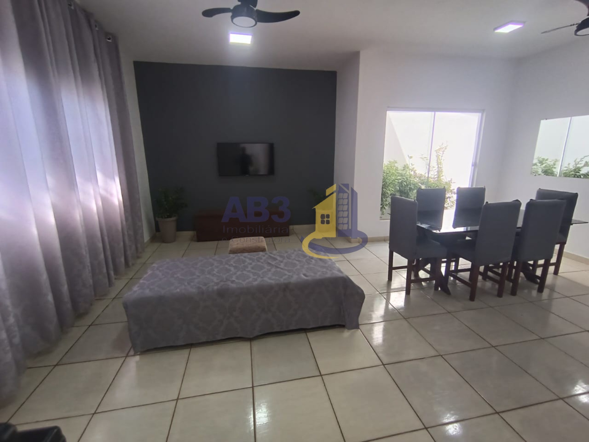 Casa, 2 quartos, 180 m² - Foto 2
