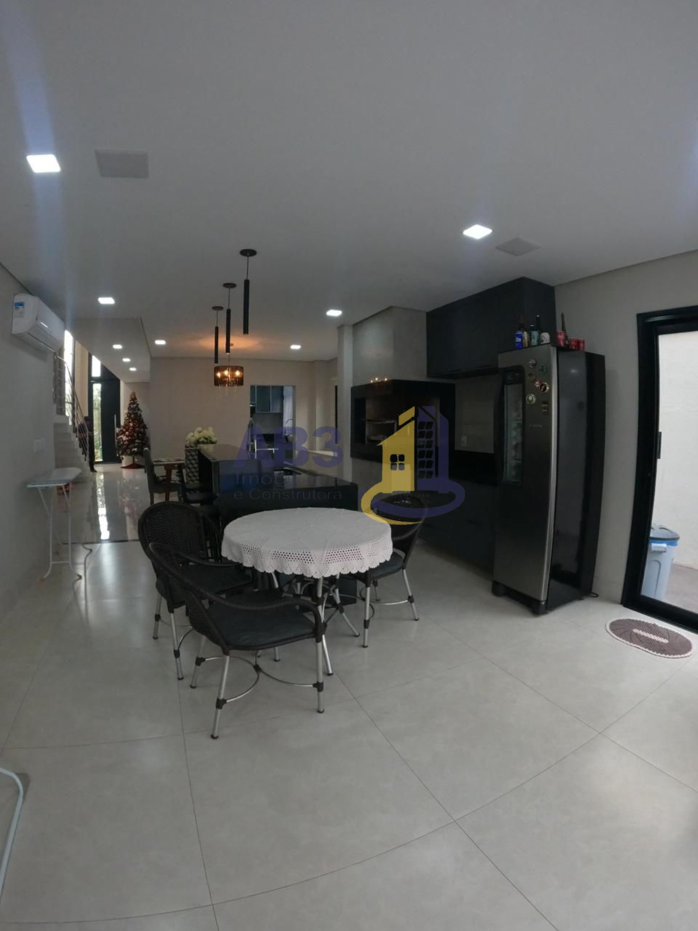 Sobrado, 4 quartos, 289 m² - Foto 6