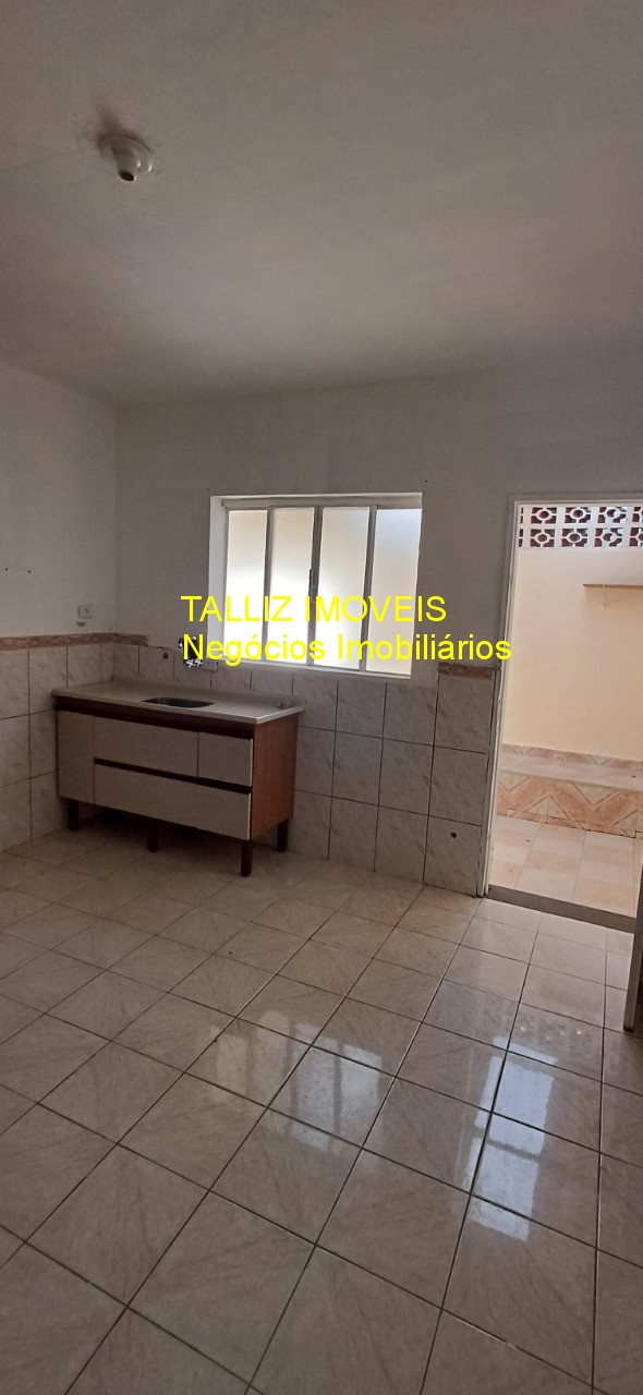 Casa, 2 quartos, 180 m² - Foto 12