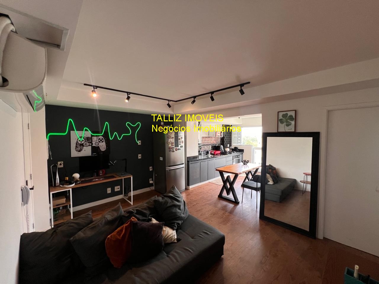 Apartamento, 2 quartos, 570 m² - Foto 1