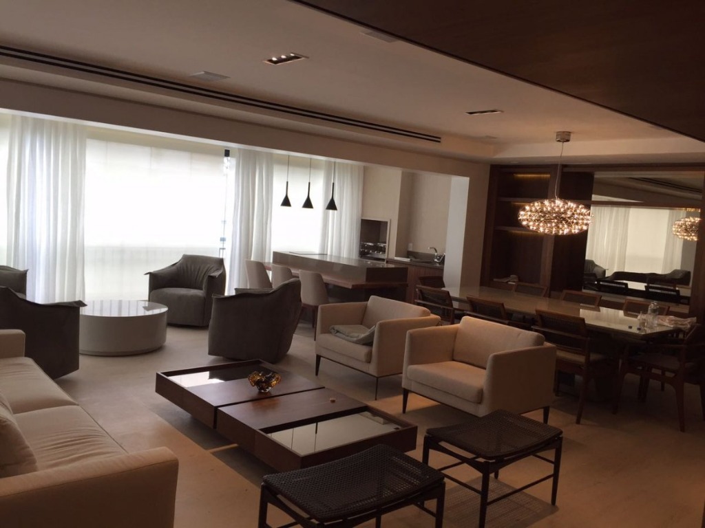 Apartamento com 3 suites 4 vagas a venda no Panamby