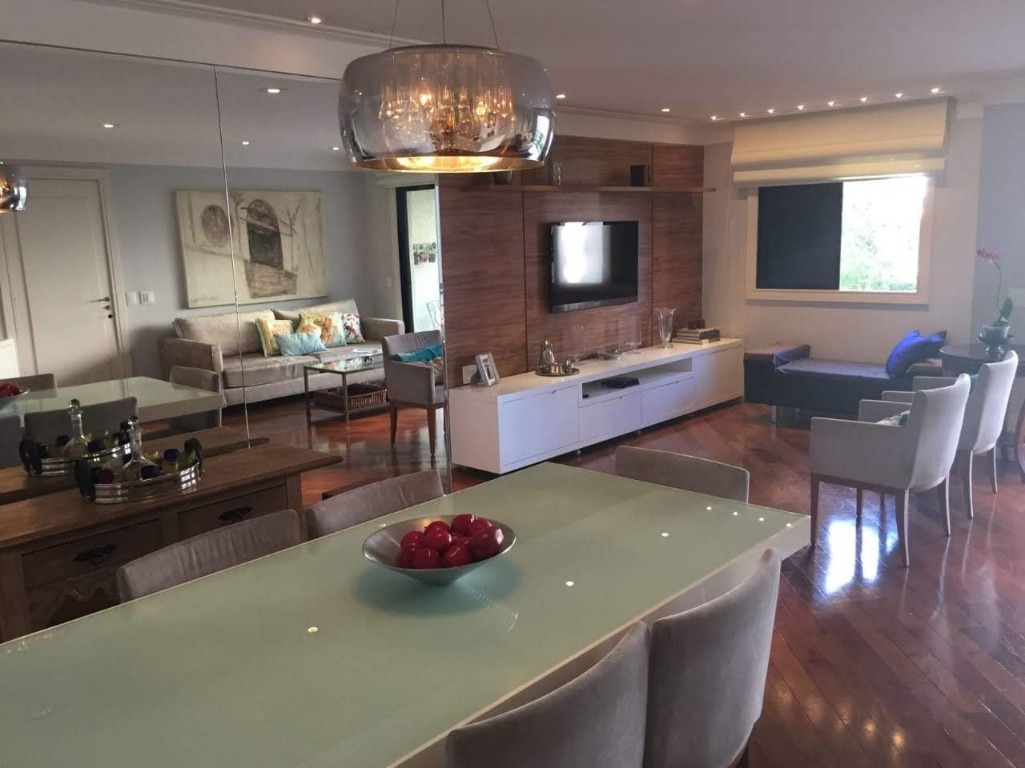 Apartamento com 3 suítes 2 vagas a venda no Panamby