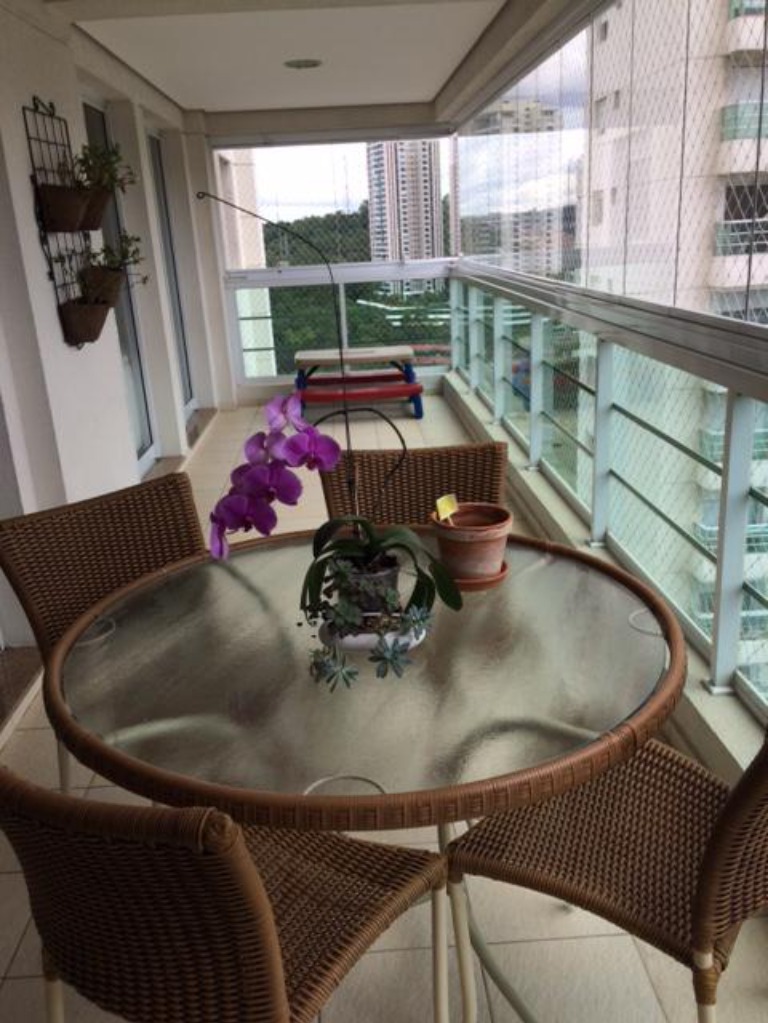 VENTANA - Apartamento com 3 suítes 3 vagas a venda no Panamby