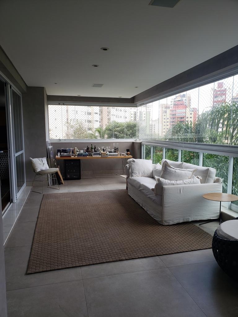 Apartamento com 4 suites 4 vagas a venda no Panamby
