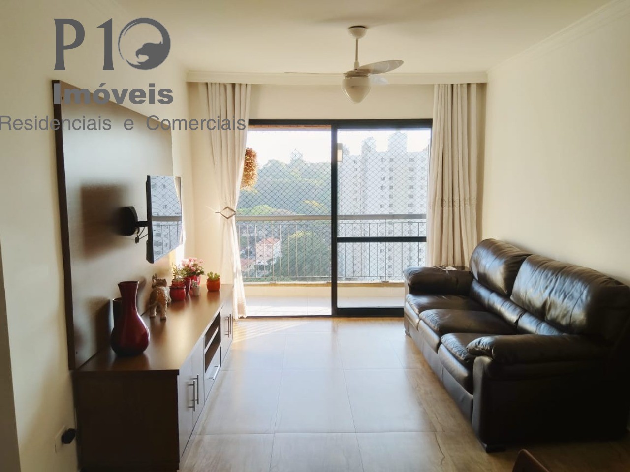 Apartamento com 3 dormitórios 2 vagas a venda no Morumbi