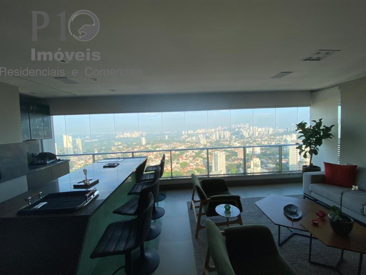 Apartamento com 2 suítes 2 vagas a venda na Vila Madalena