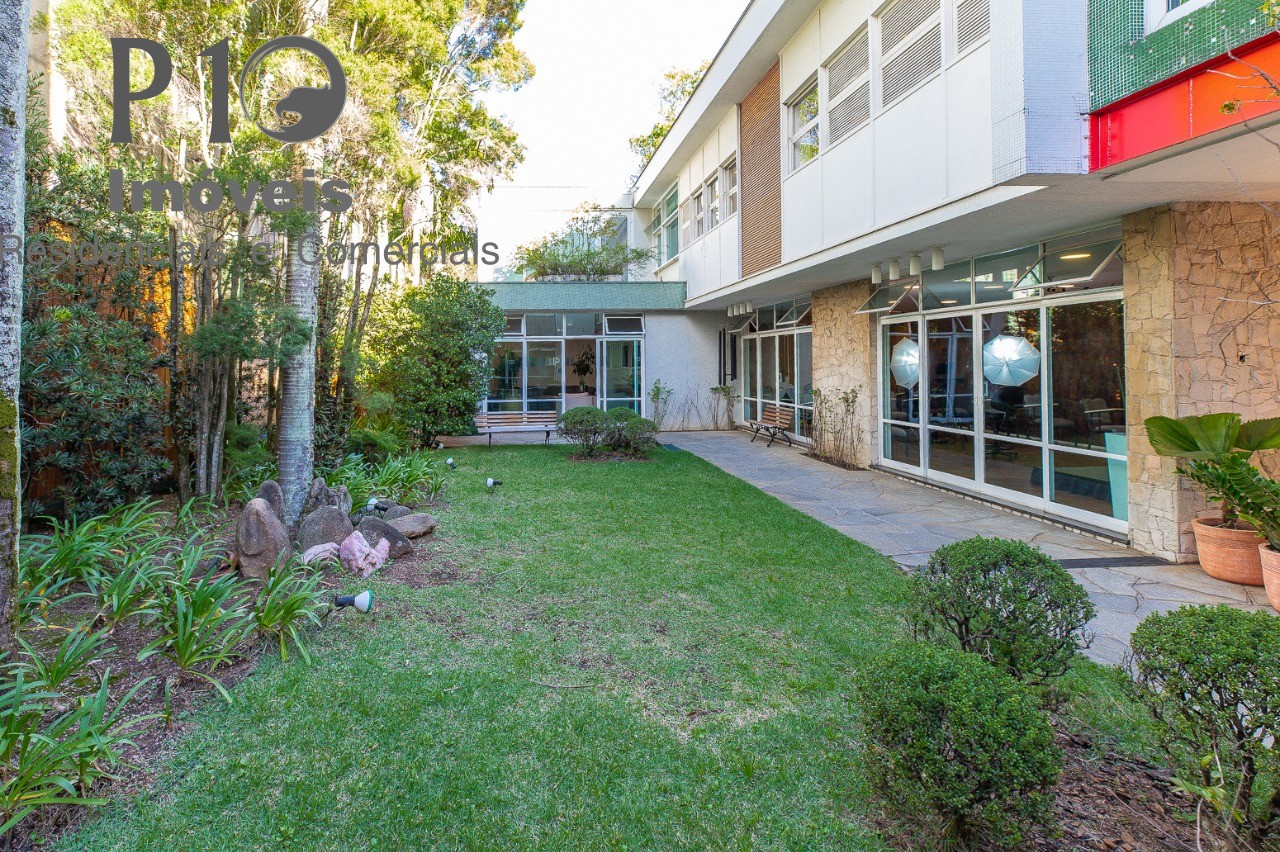Casa Comercial com 6 salas 6 vagas a venda no Jardim Paulista