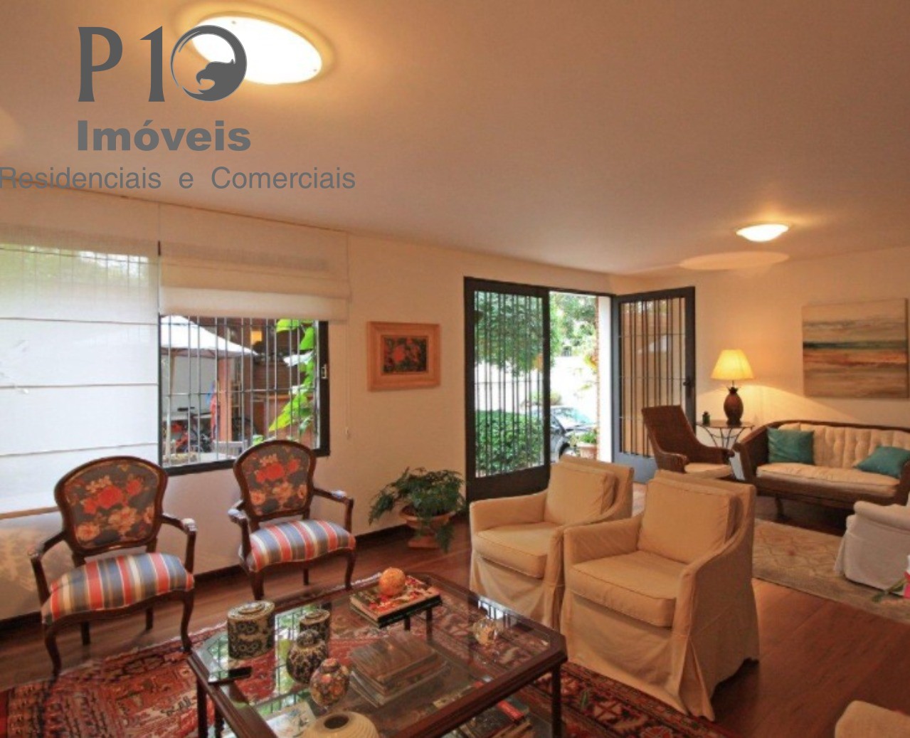 Casa com 3 suites 3 vagas a venda na Vila Madalena