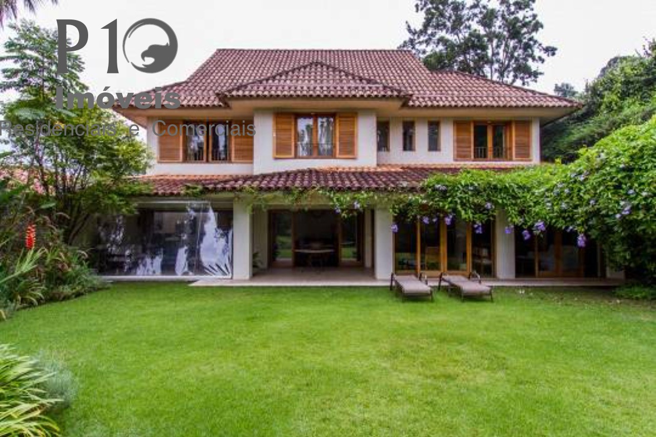 Casa com 750m2 4 dormitórios sendo eles 3 suítes 6 vagas a venda no Morumbi