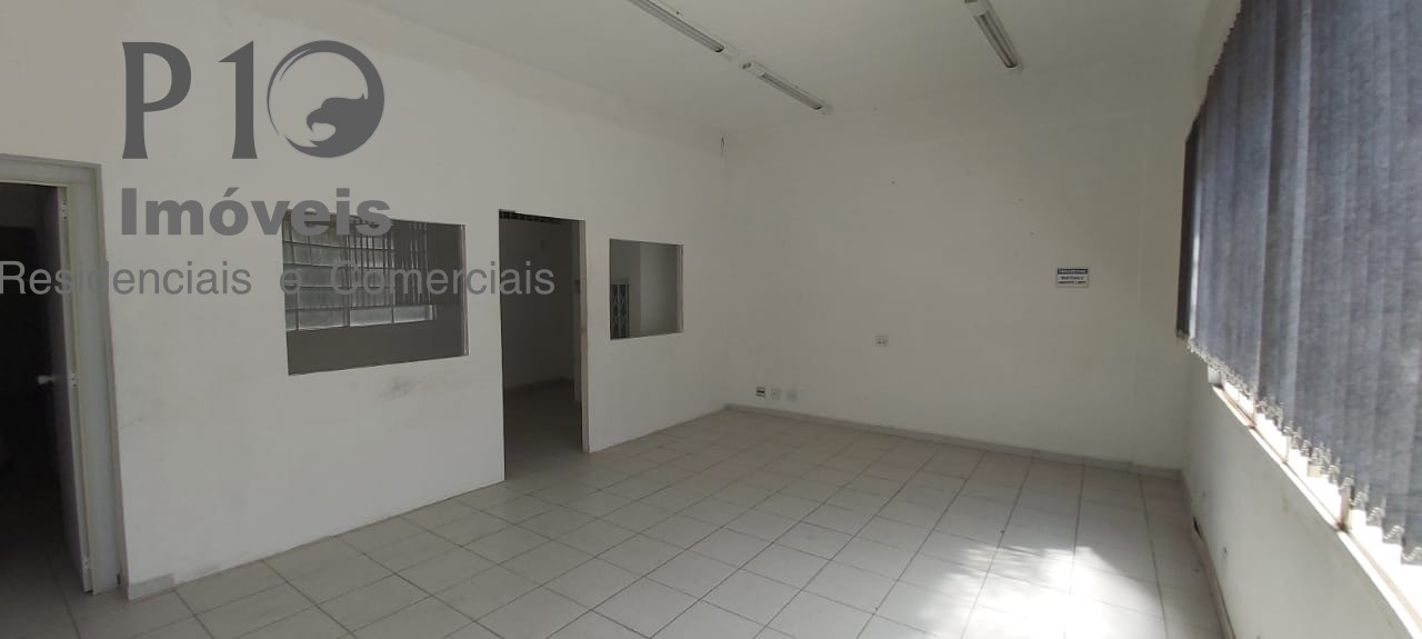 CASA NA CHÁCARA INGLESA - Casa comercial com 16 salas 6 vagas a venda na Chácara Inglesa !