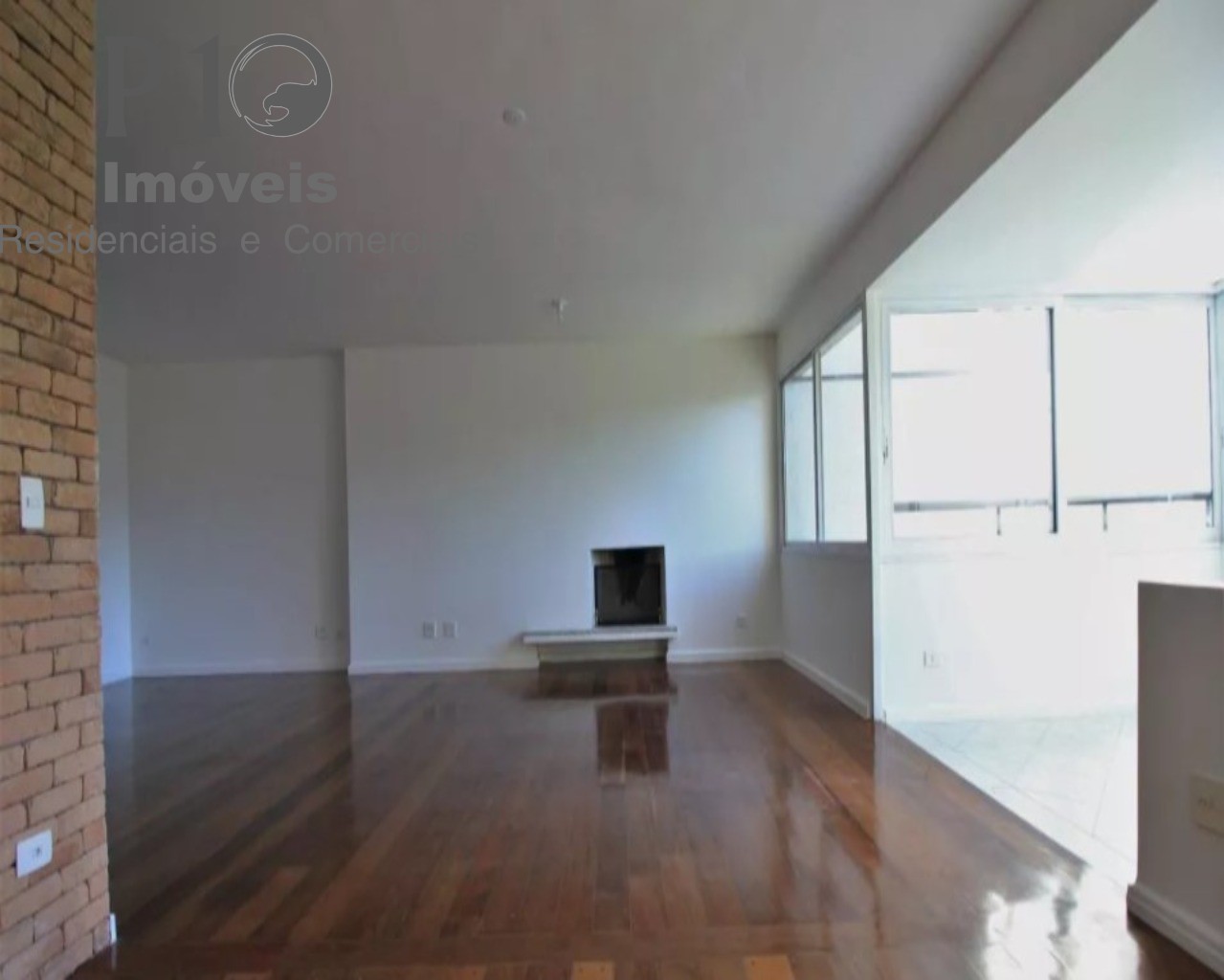 Apartamento com 3 suítes 3 vagas a venda no Real Parque