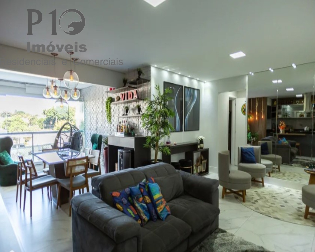 Apartamento com 3 dormitórios 2 vagas a venda na Vila Anastácio