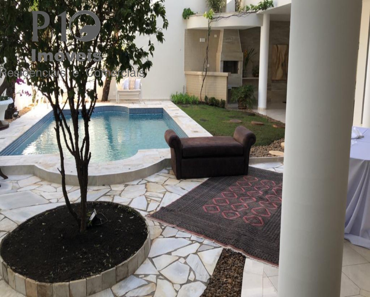 Casa com 4 suítes 3 vagas a venda no Morumbi