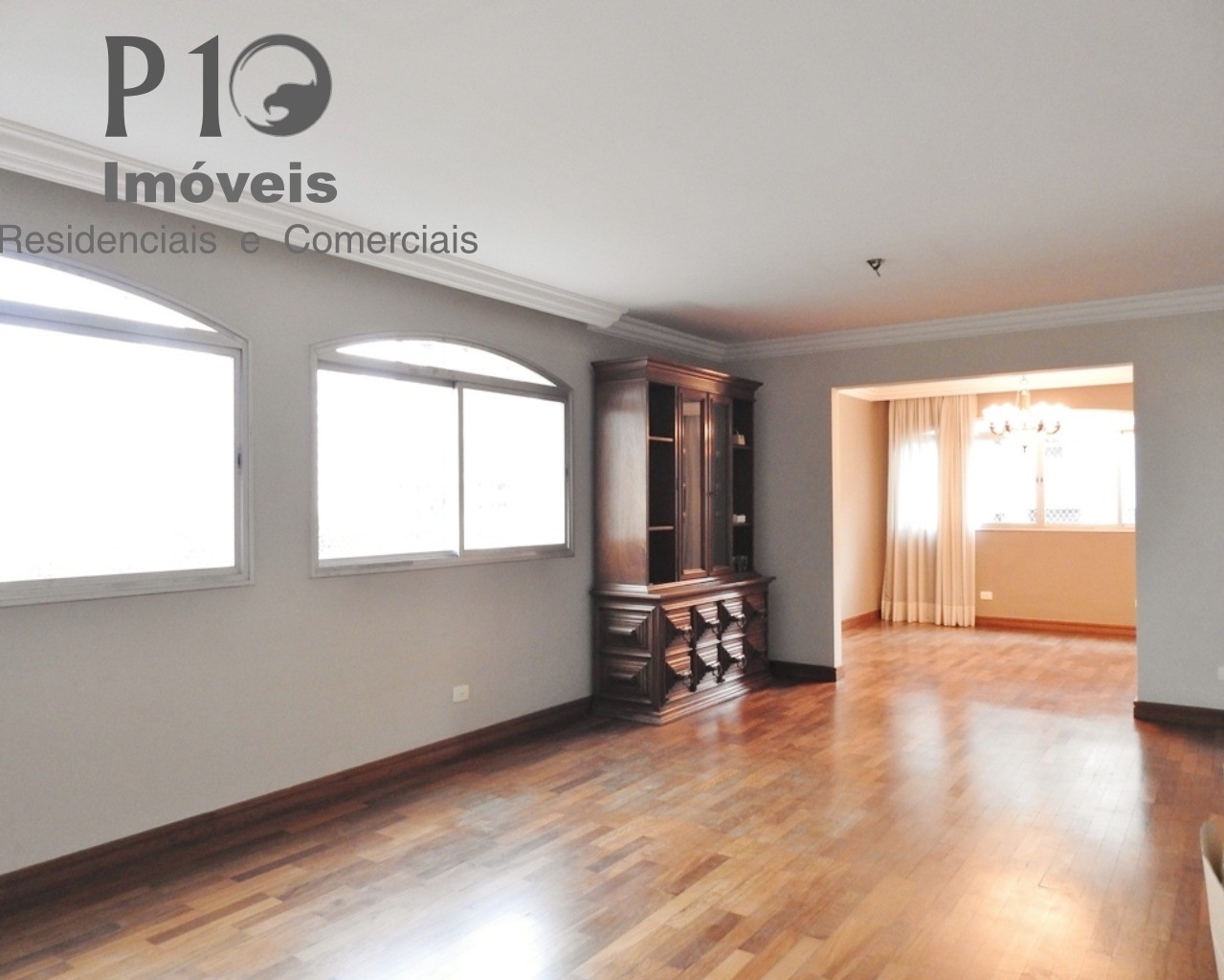 Apartamento com 4 dormitórios 3 vagas a venda em Moema