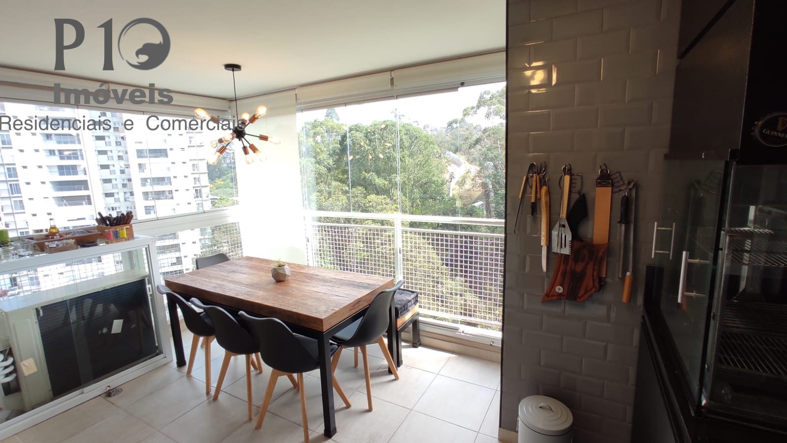 Apartamento com 2 suítes 2 vagas a venda na Vila Andrade