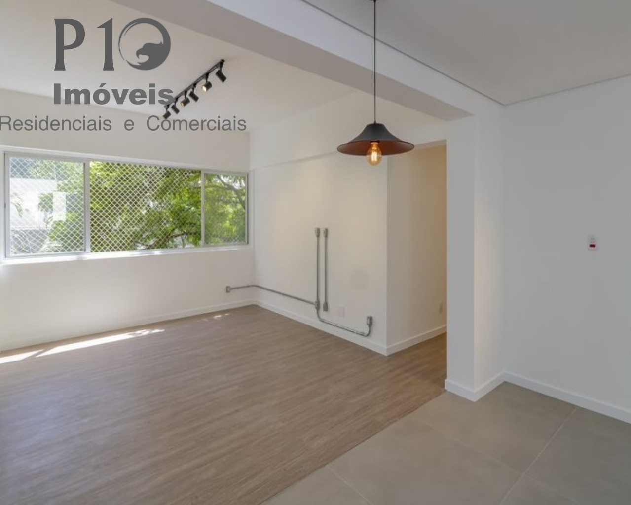 Apartamento com 2 dormitórios 1 vaga a venda em Cerqueira César,