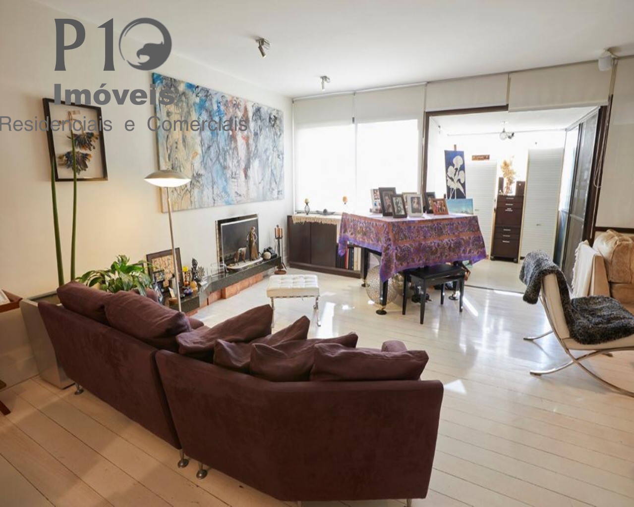 Apartamento com 3 suítes 3 vagas a venda no Real Parque