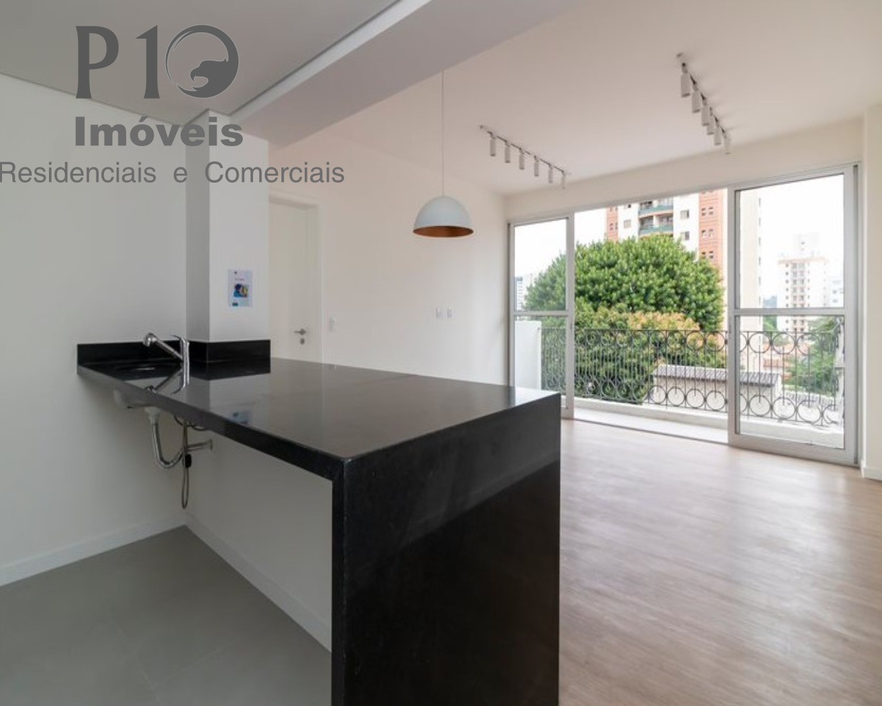 Apartamento com 2 dormitórios 1 vaga a venda em Pinheiros